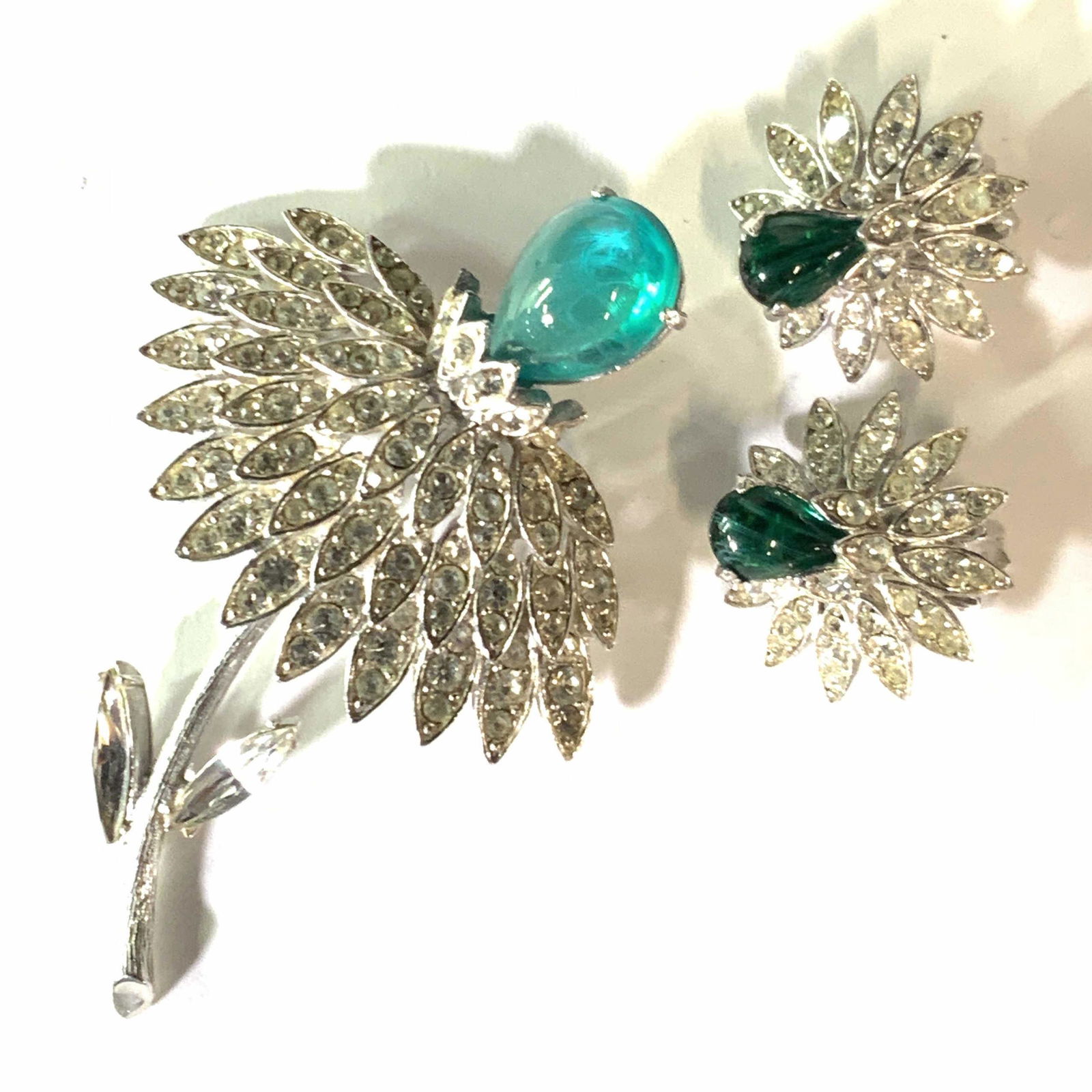 Set3 Vintg. WEISS Sign. Crystal Brooch & Earrings (1 of 12)