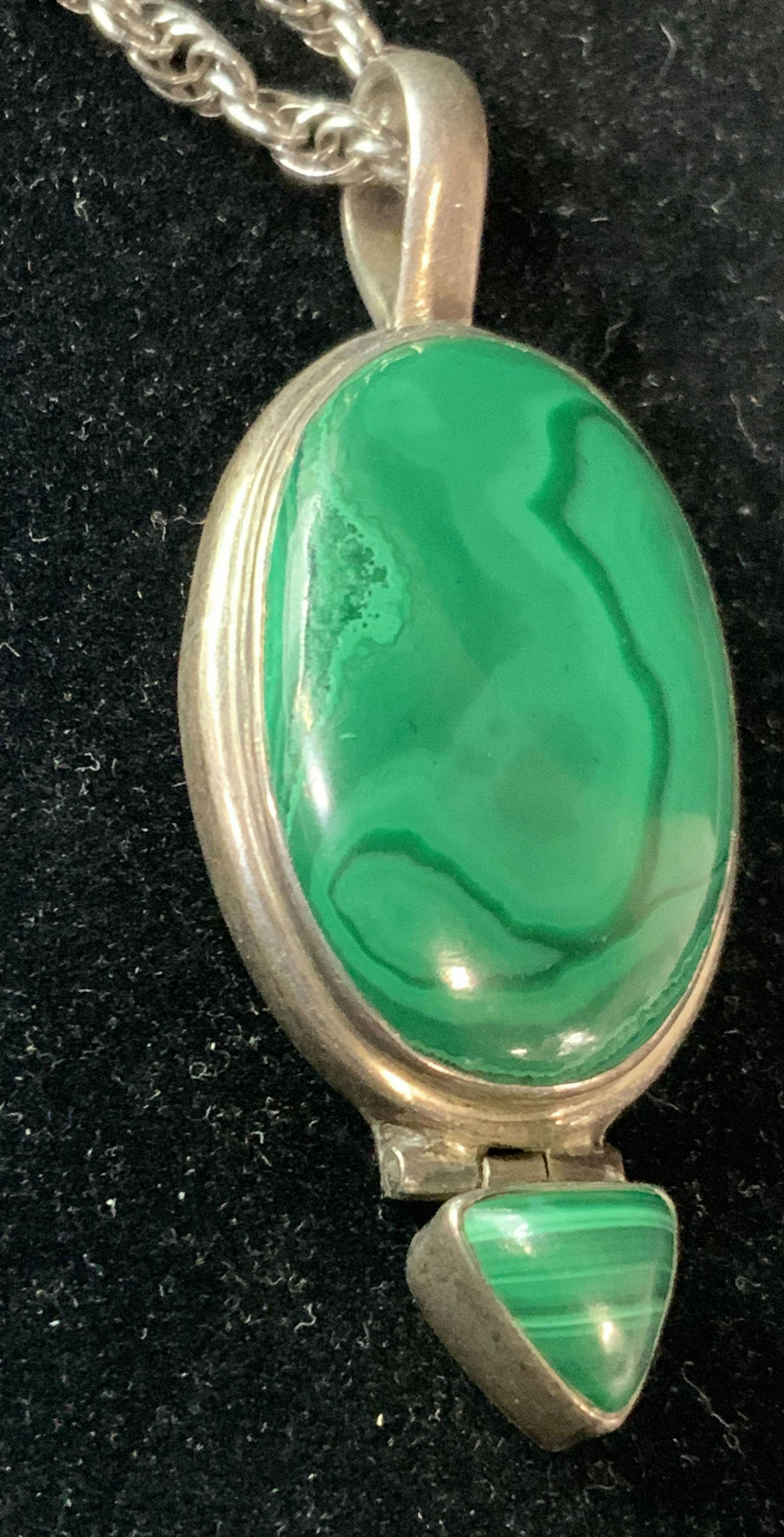 Sterling Silver Costume Cabochon Pendant Necklace (1 of 11)