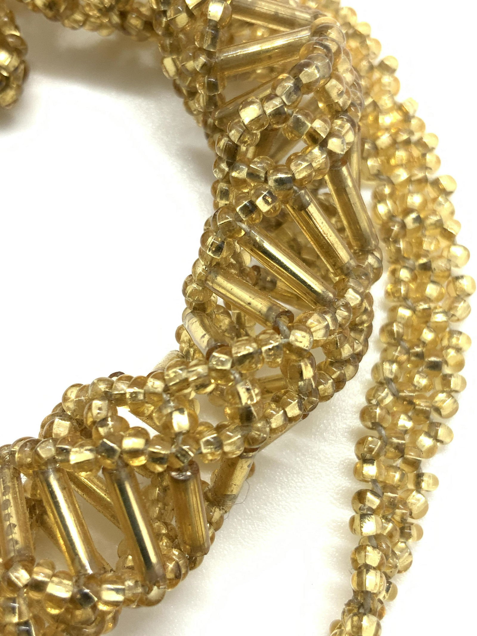 Vintage DOUBLE HELIX Seed Bead Necklace (1 of 10)