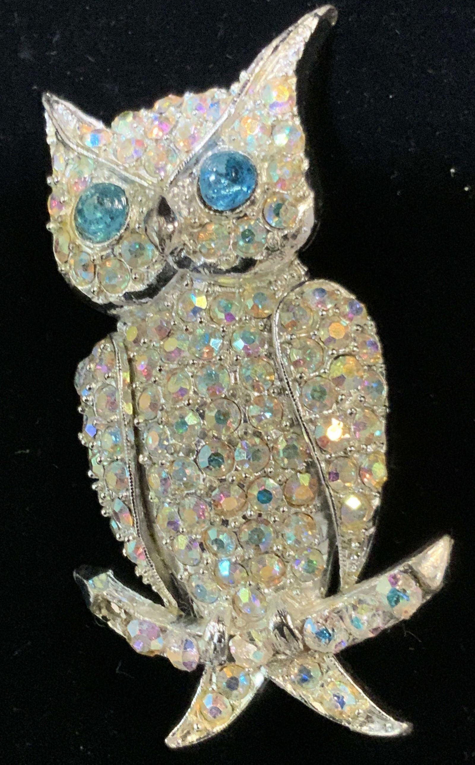 PELL Vintage Signed Crystal Encrusted Owl Brooch (1 of 14)