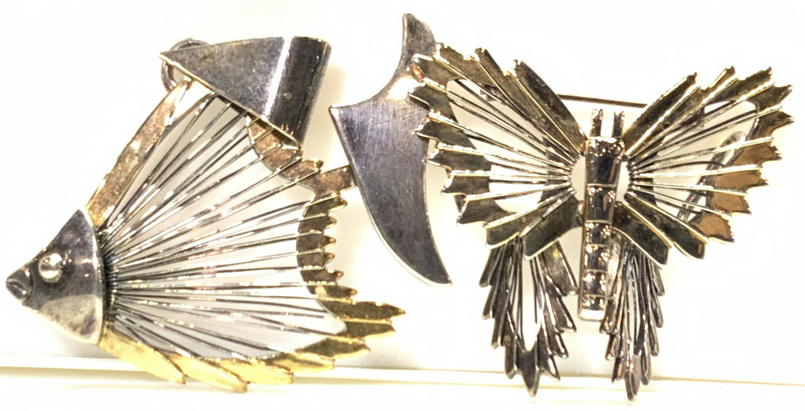 Lot 2 ART DECO  Wire Fish Pendant & Butterfly Pin (1 of 7)