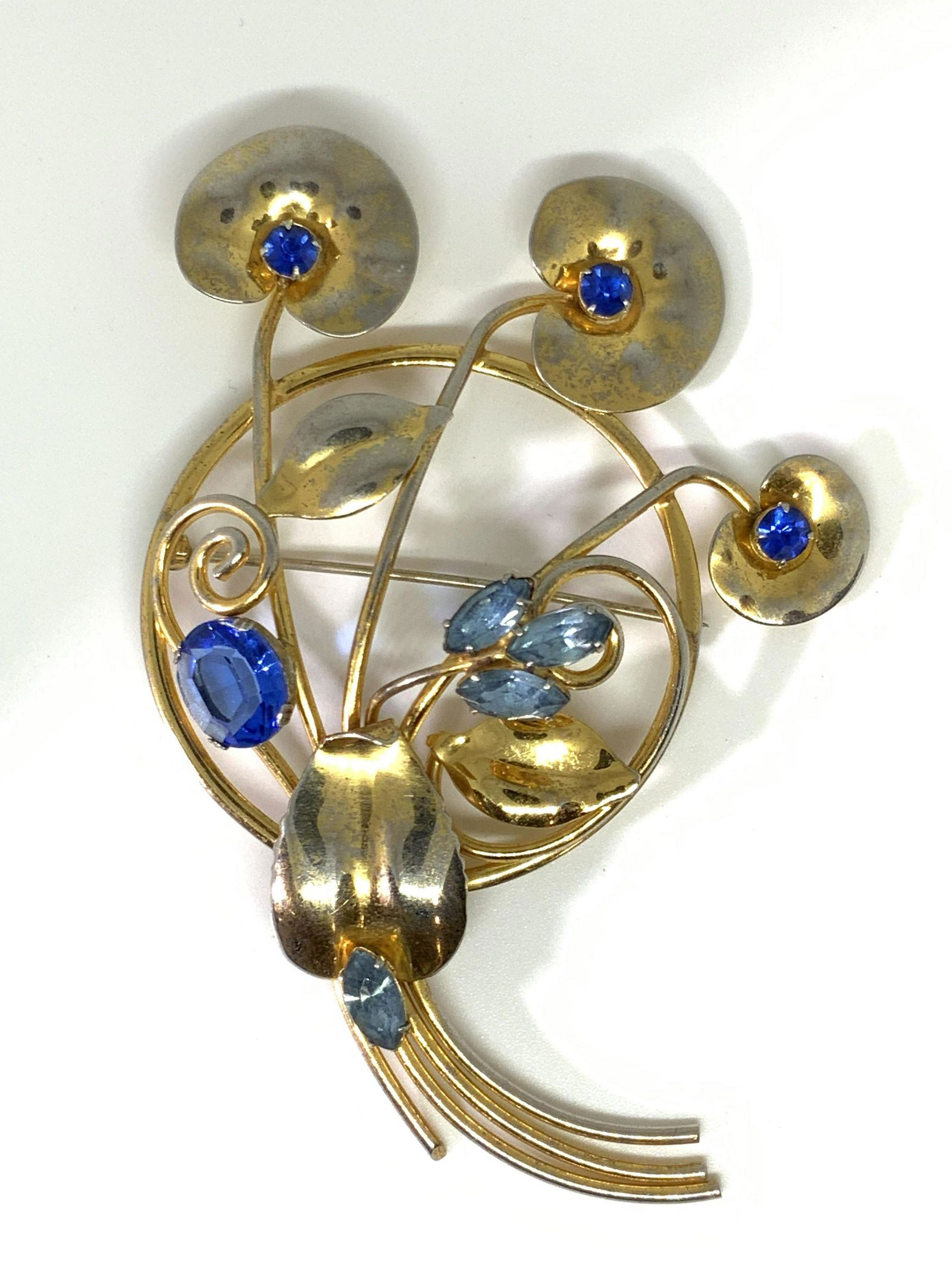 ANTIQUE ESTATE STERLING SILVER NOUVEAU Brooch (1 of 9)