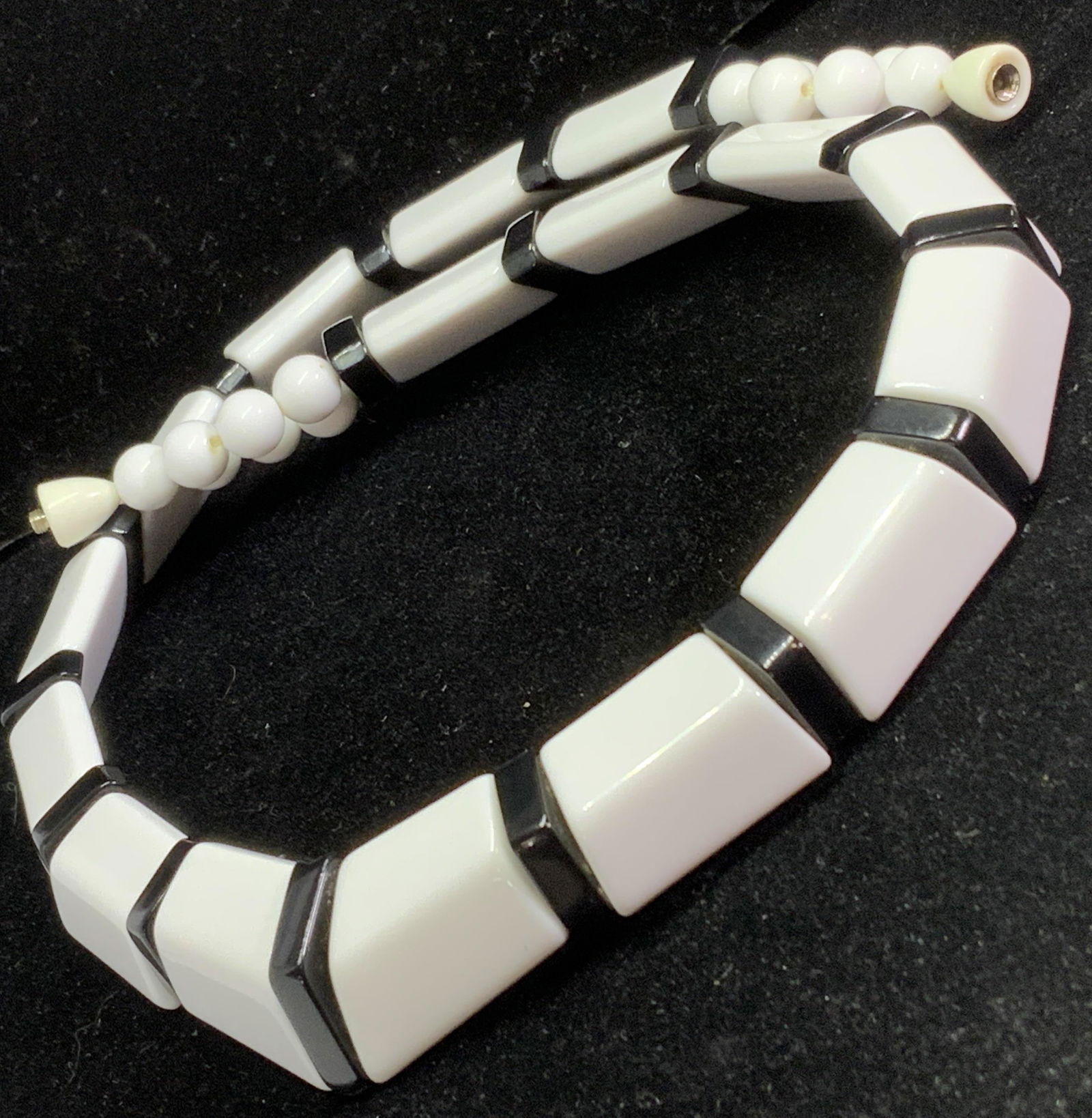 Vintage Chunky White & Black Statement Choker (1 of 10)