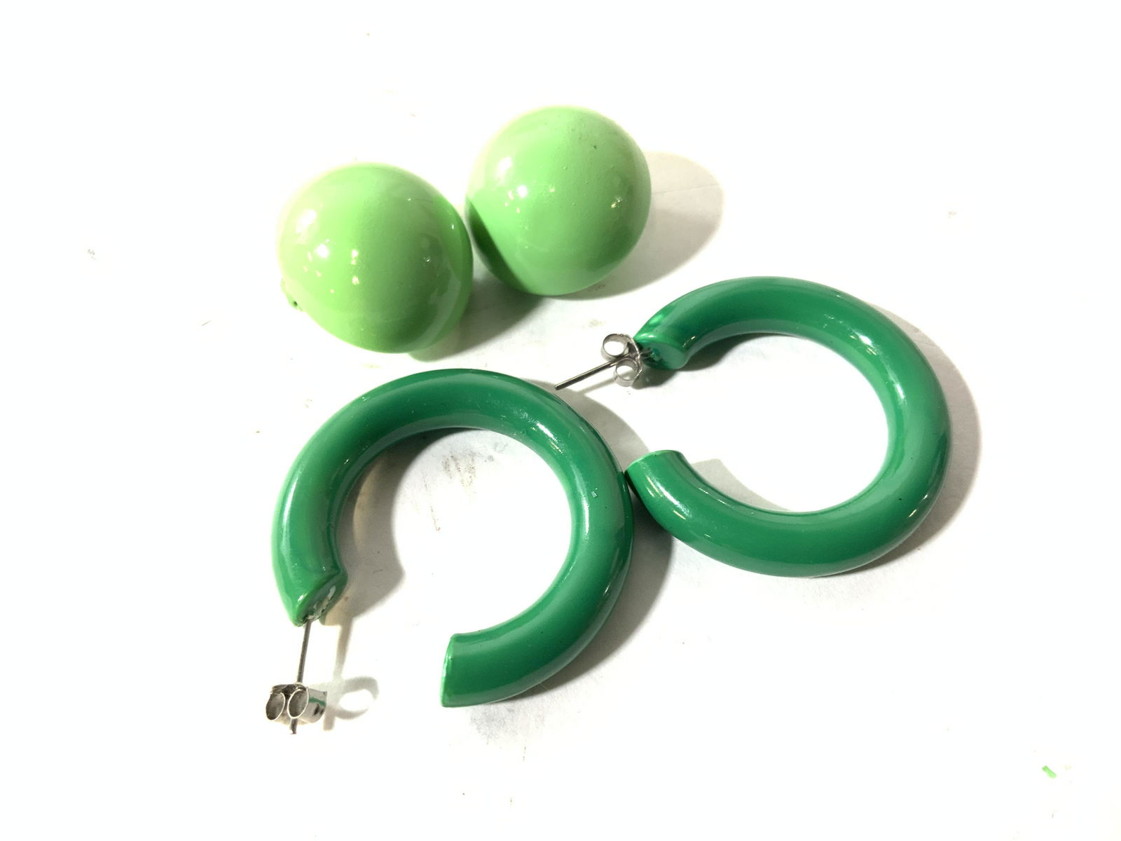 Vntg 1980s Style Earrings, Button Clip Ons, Hoops (1 of 5)