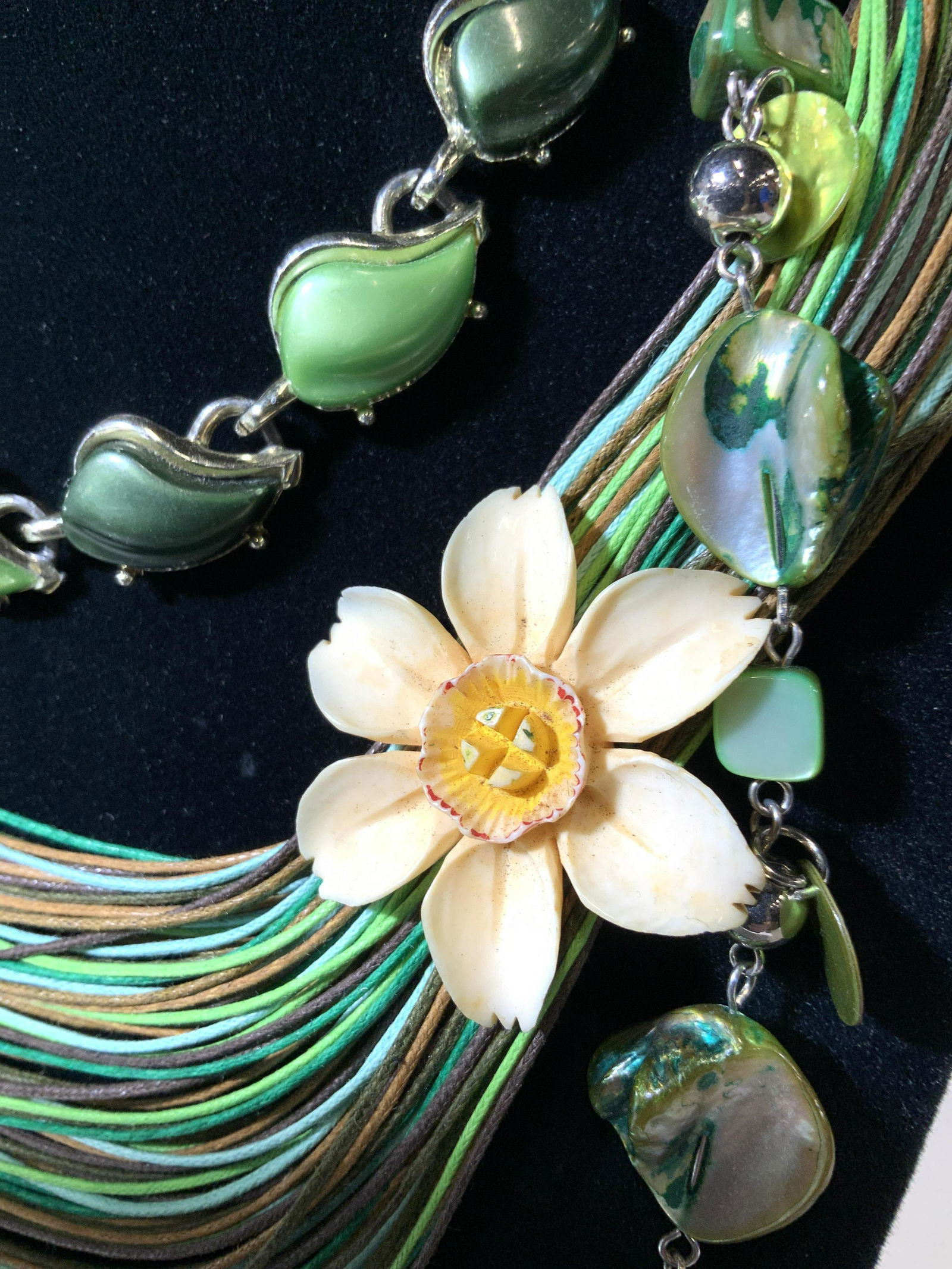 Group 3 CERAMIC Flower Necklace, Long Chain, more (1 of 8)