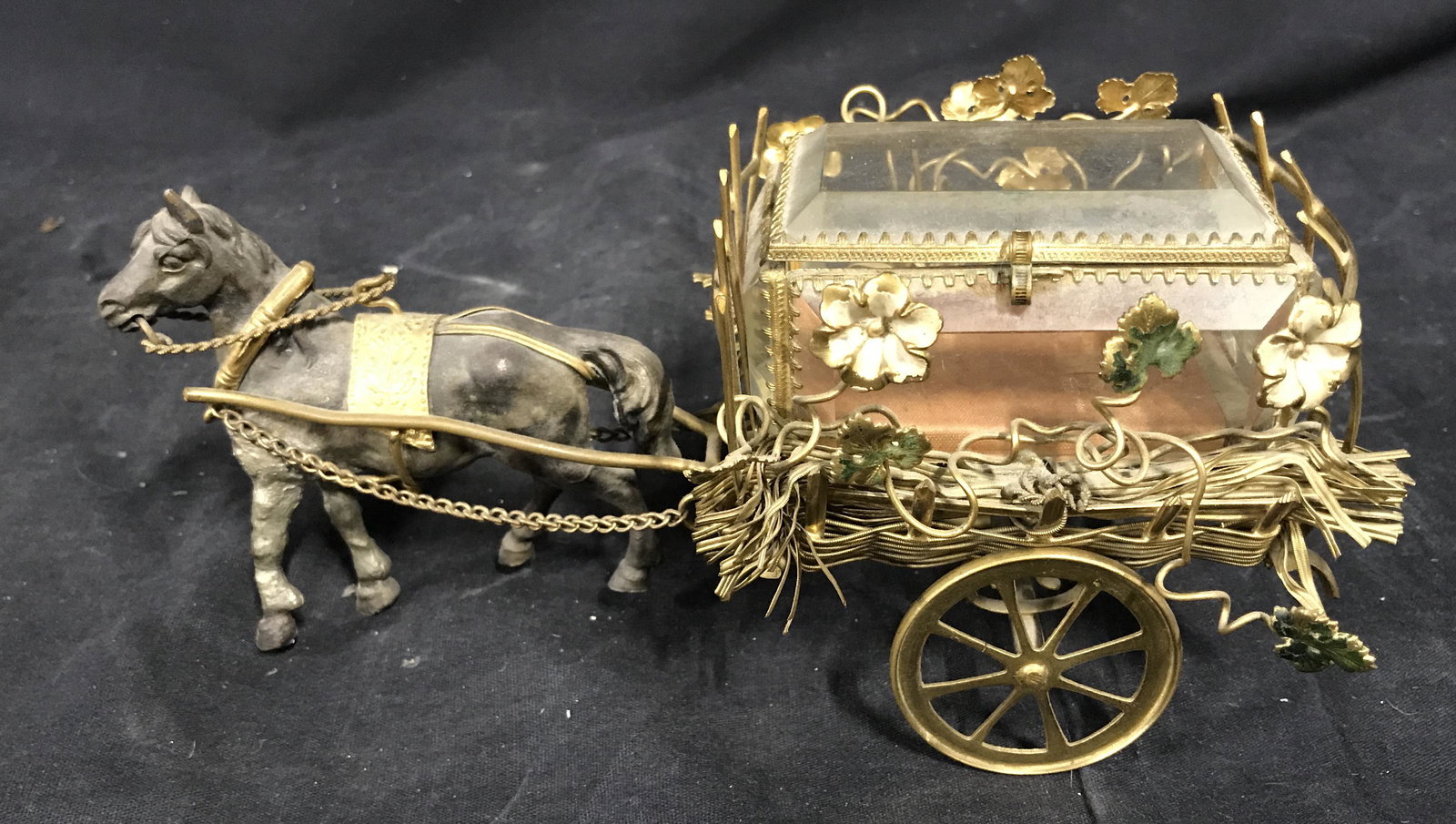 Horse and Carriage Trinket Box: Horse and carriage trinket box, box itself is made of what appears to be glass with gold metal accents, the rest of the piece appears to be made of gold toned tin or other flexible metal to look like 