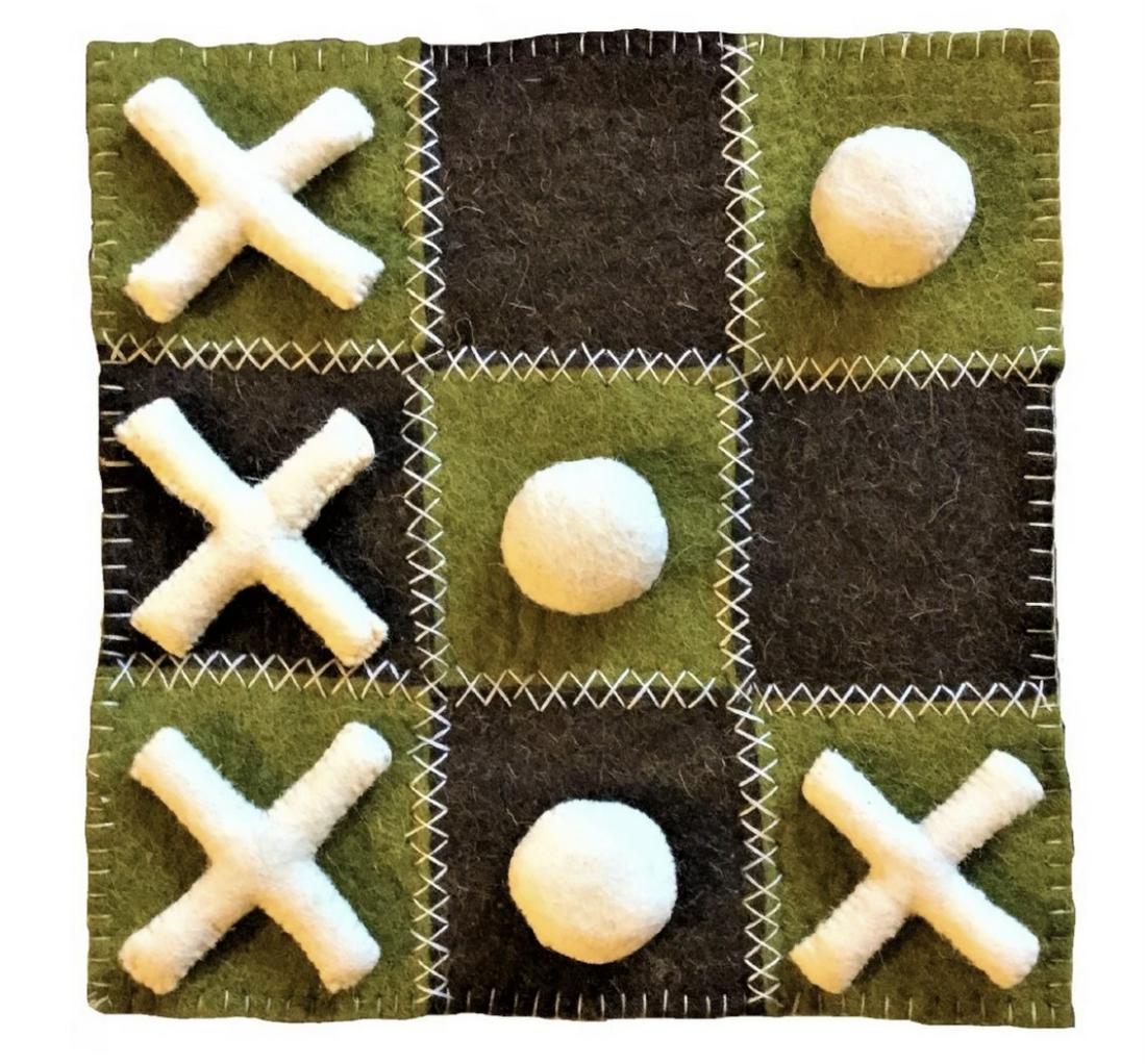 Lot 6 ARCADIA HOME Accessories: New and packaged merchandise donated by ARCADIA HOME, 3 tic-tac-toe mats, and 3 felt picture frames, crafted from recycled cotton, item new in wrapping, perfect for holiday gifts, proceeds from the sa
