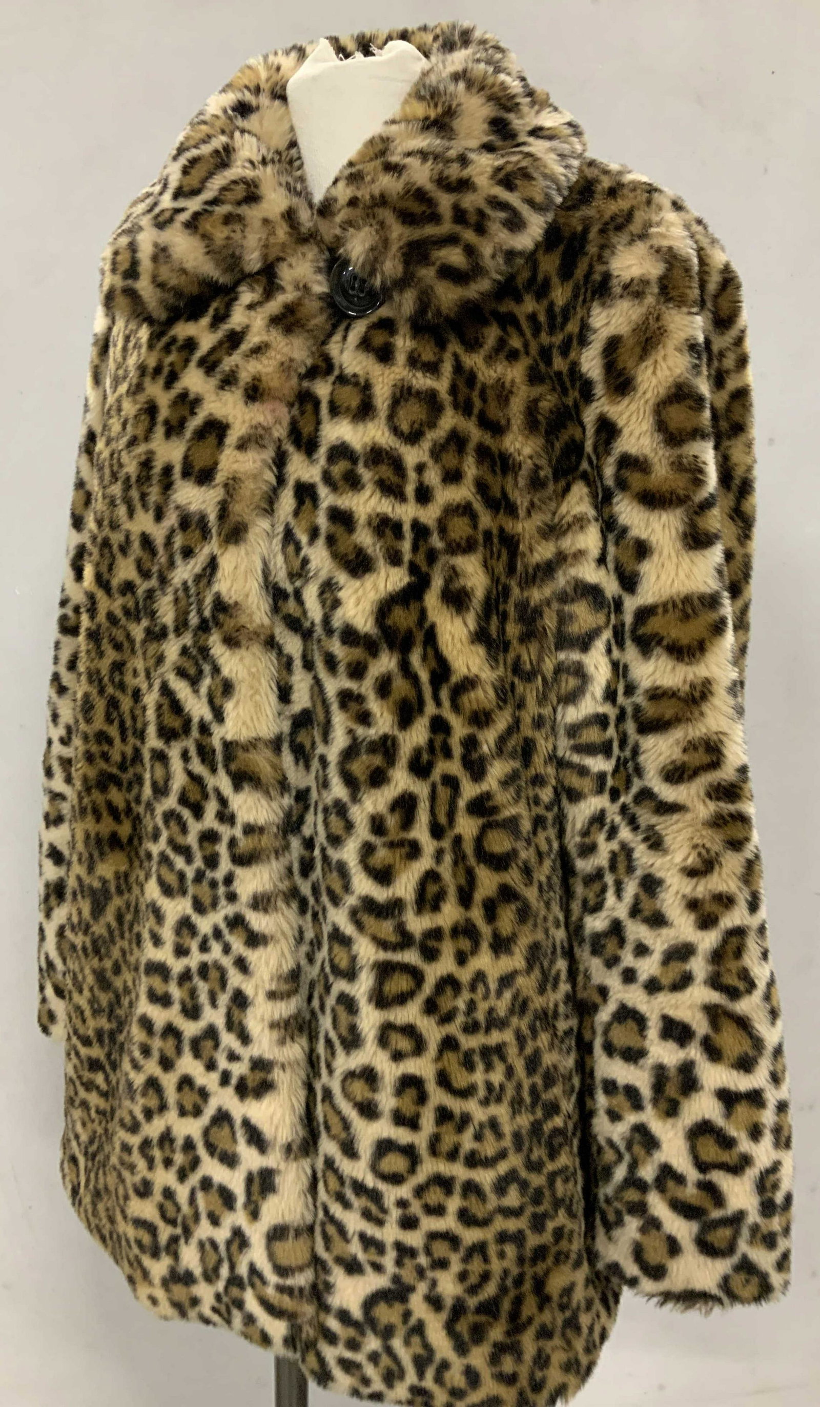 PORTRAIT Plush Animal Print Swing Winter Coat: Size Small Ladies Plush Animal Print Coat. Lined a soft brown polyester. Exterior plush modacrylic and polyester. Super soft hand. 28 in. L. Sleeves 25.5 in. measured from mid shoulder. Large button n