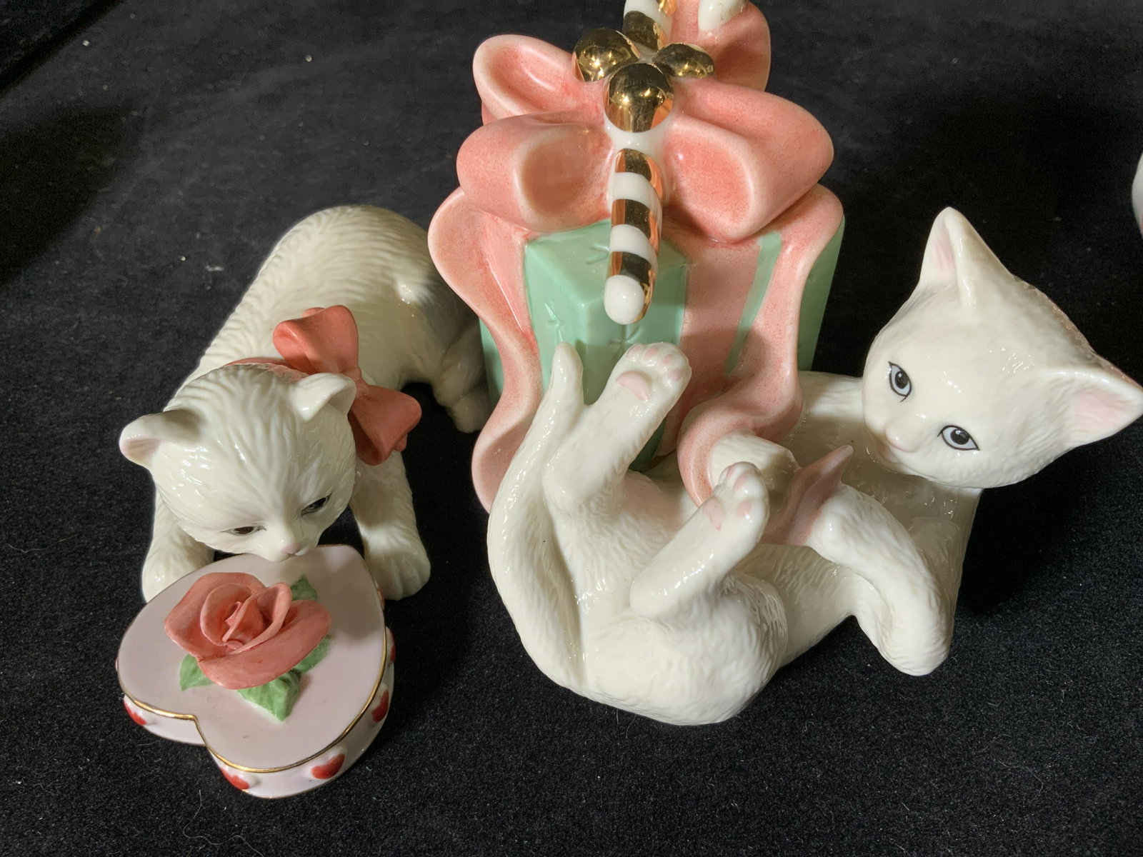 Lot 5 LENOX PORCELAIN Cat Figural, Org Box: All hand crafted really cute cat/kitten porcelain figurals by Lenox. All trademarked. Special ‘I love you’ Valentines Day Lenox classic with cat hold box of chocolates, in original box with foam. 