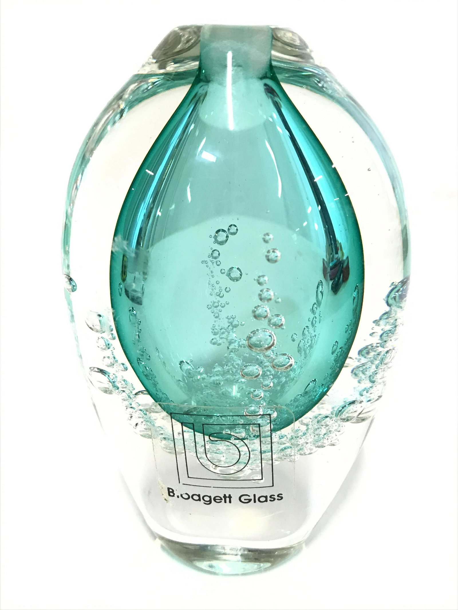 Vintage BLODGETT GLASS Art Glass Perfume Bottle: Piece has tagged and signed BLODGETT 89. Piece has an aqua turquoise tone with bubble detail. Piece has thick walls & base. Includes stopper. Piece measures approximately 5 inches tall 2.5 inches wide