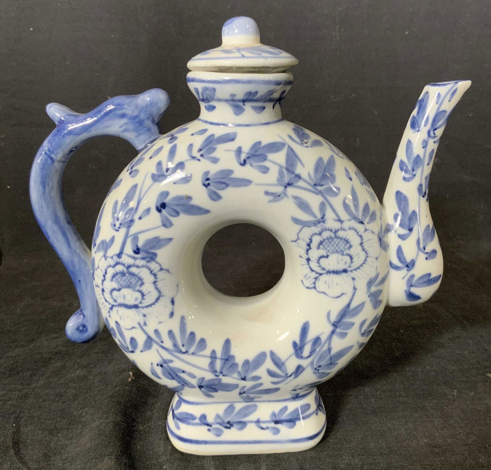Vintage Asian Blue and White Ceramic Donut Teapot: Asian Style Ceramic Donut Teapot, no apparent inscriptions or marks, measures 7 1/4 x 6 3/4 inches at widest point, chip to interior of lid but overall in good condition, Ceramics, teapot, ring teapot