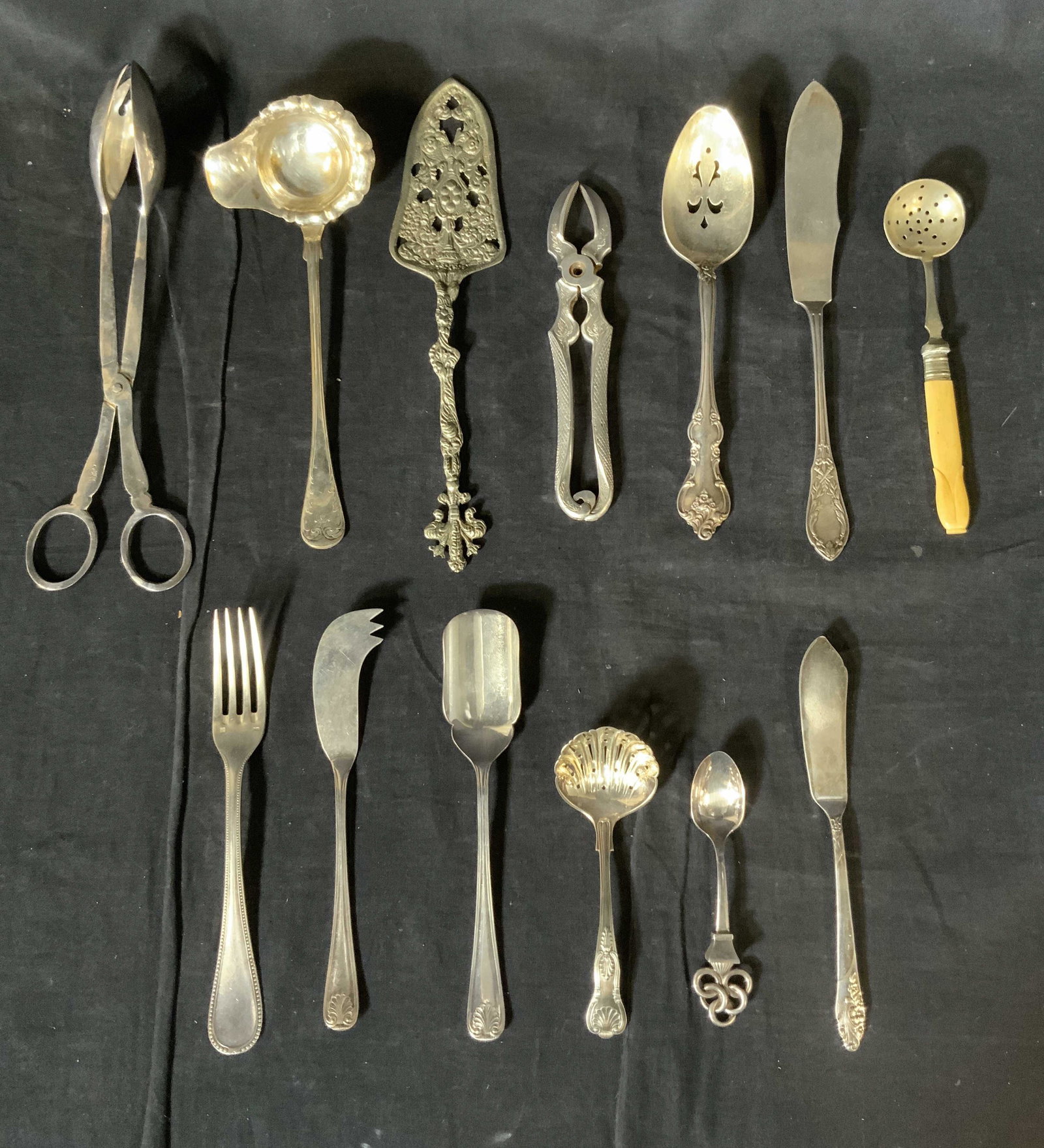 Lot 13 Silver Plated Flatware, Sheffield & More: Lot 13 Silver Plated Flatware, Sheffield & More, marks read ‘International Deep Silver’, ‘60 gr S FAM’, ‘EPNS’, ‘EPNS Sheffield England’, ‘Community’, ‘T 36 gr’, ‘JD & S’, 