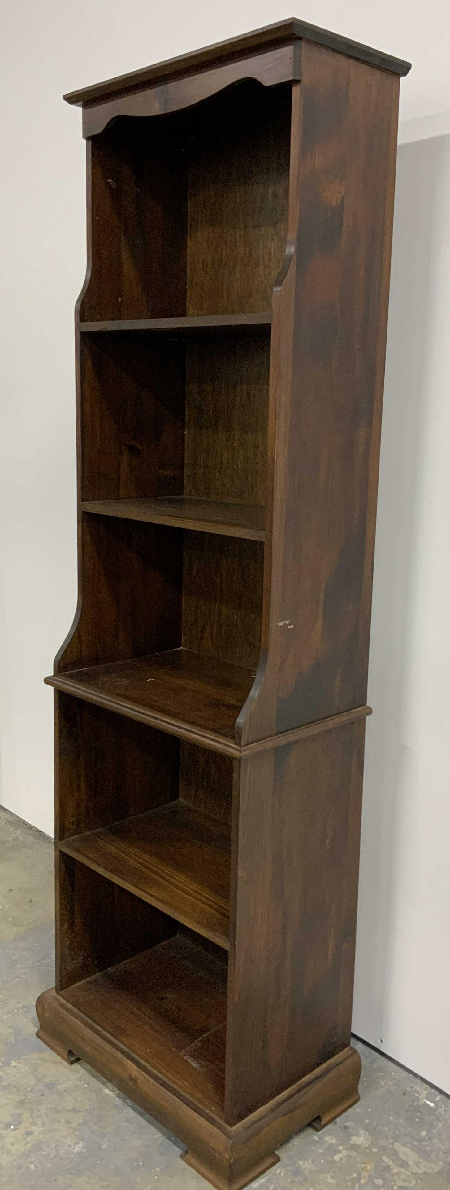 Vintage SJ BAILEY & SONS Wooden Book Shelf: Vintage wooden book shelf. 5 shelves, measures approx 63 inches H, 19 inches W, and 9.5 inches Deep. Wear is consistent with age and use. Stamp on back reads as MASTER CRAFT SJ BAILEY AND SONS QUALITY