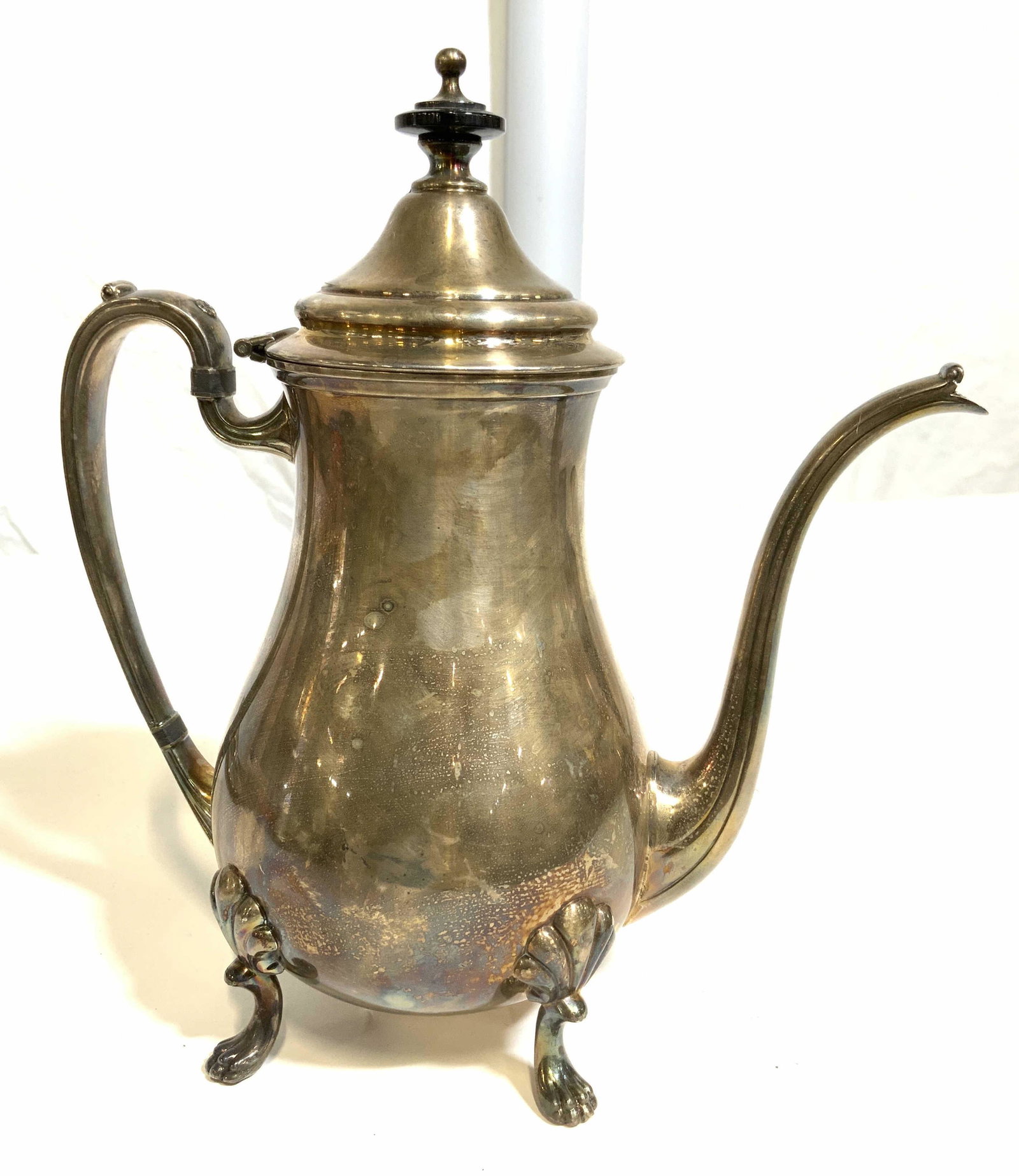Lot 6 Silver Serving Kitchenware Accessories: Lot of 6 serving ware accessories. Three of the accessories are silver. The tureen, platter, and kettle are silver. The platter is from GORHAM, and the platter is ENGLISH SILVER MFG CORP, the hallmark