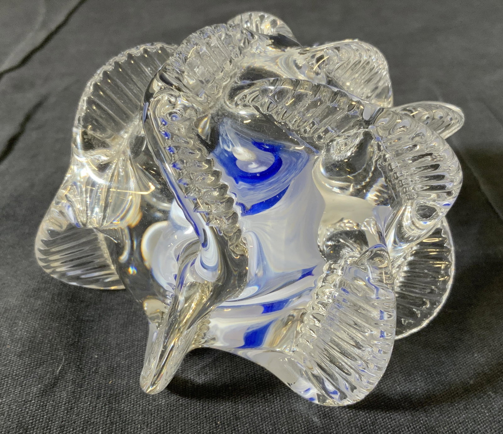 FELLERMAN RAABE Signed Art Glass Paperweight: FELLERMAN RAABE Signed Art Glass Paperweight, inscription to base reads ‘FELLERMAN RAABE 00’, measures 2 7/8 inches tall x 4 1/8 inches in diameter, in good condition. Stephen Fellerman (American,