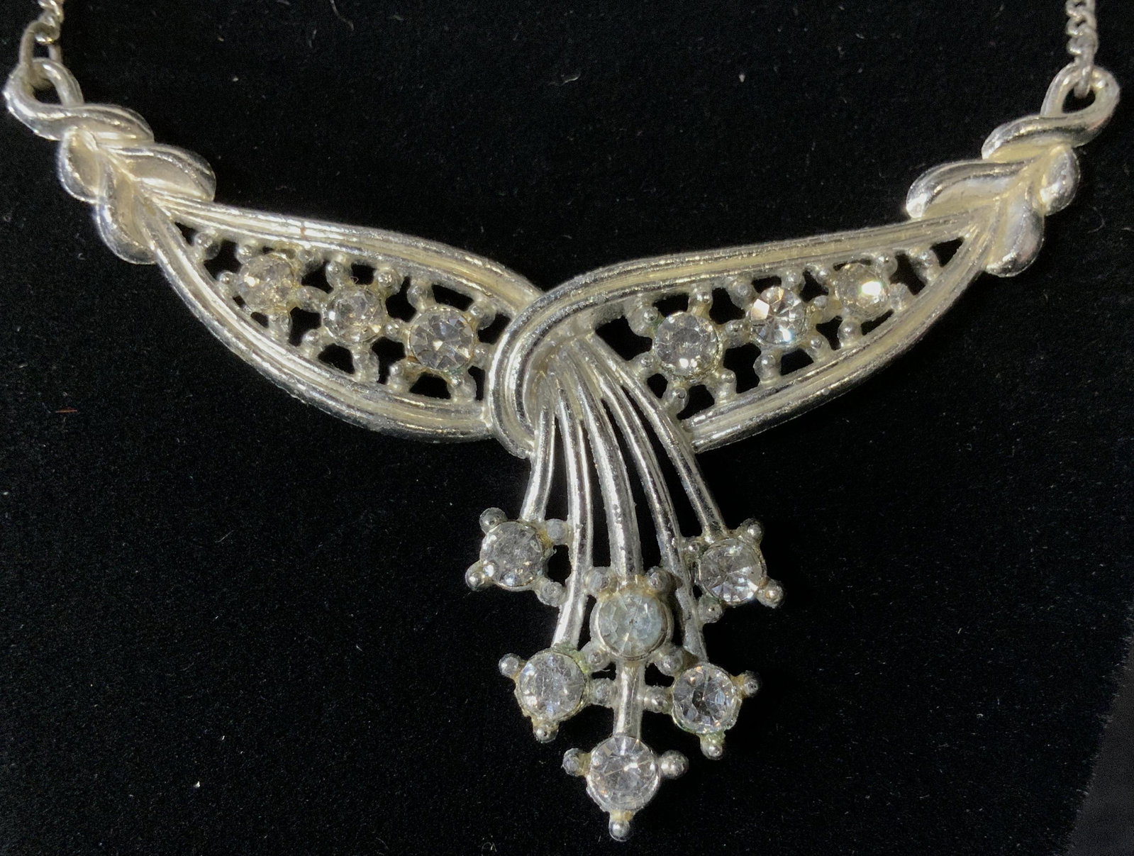 Art Nouveau Bib Style Pendant Necklace: Silver toned metal, rhinestone accents with art nouveau pattern. Necklace length, app 13 in. Art Nouveau Choker Necklace, Silver Tone &=Rhinestone Choker Necklace, Vintage Jewelry, Fashion Jewelry, Es