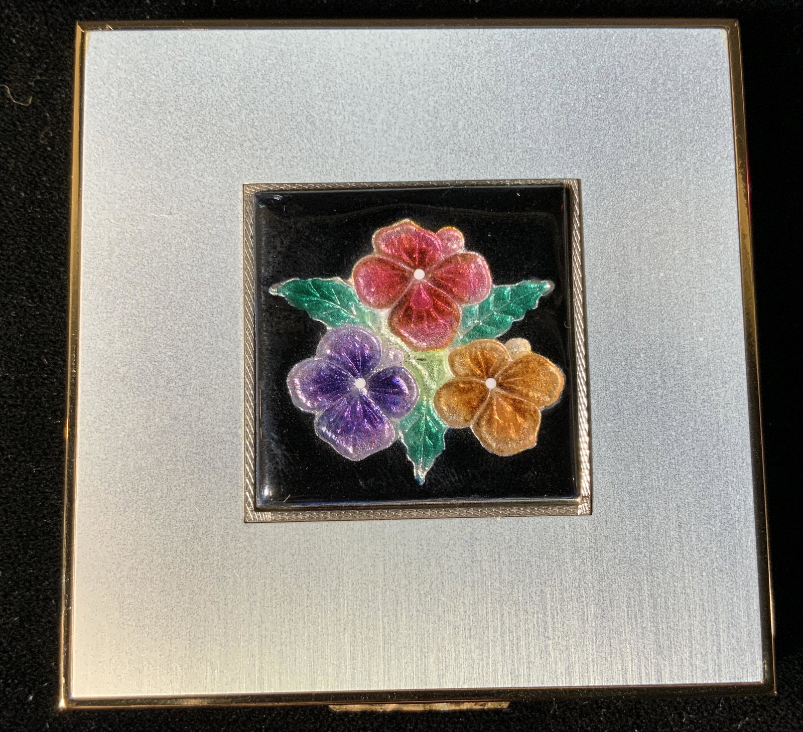 Vintage PINK LADY Compact Mirror, Japan, With Box: Vintage PINK LADY Compact, Japan, in original packaging, inscriptions read ‘Pink Lady’, other inscriptions to piece in Japanese, measures 2 3/4 x 2 3/4 inches, in good condition, Vintage, pink lad