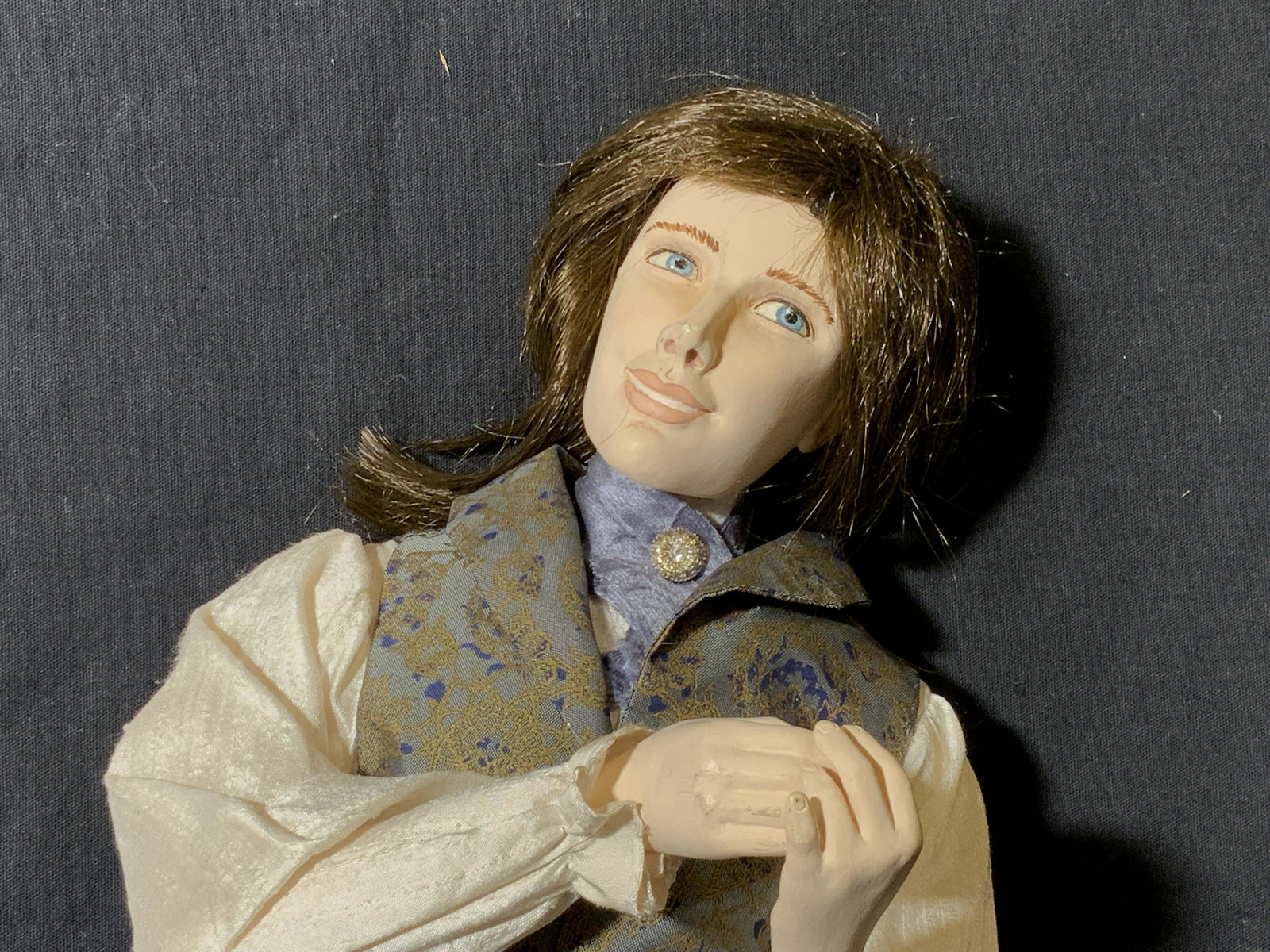 LORD & TAYLOR Window Display Puppet: LORD & TAYLOR Window Display Puppet, no apparent inscriptions or marks, a man in colonial era clothing, measures 21 inches at tallest point, left arm dislocated, Collectible Lord & Taylor window displ