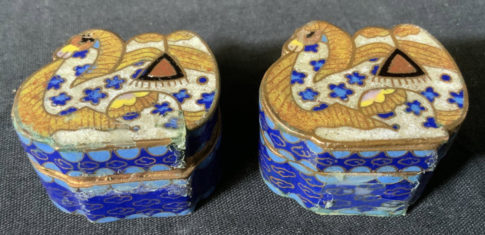Pair Cloisonné Camel Pill Boxes: Pair Cloisonné Camel Pill Boxes, no apparent inscriptions or marks, both measure 1 inch tall x 1 1/2 inches wide, some tarnishing to metal, Pair, cloisonné, camel, pill box, trinket box, decorative 