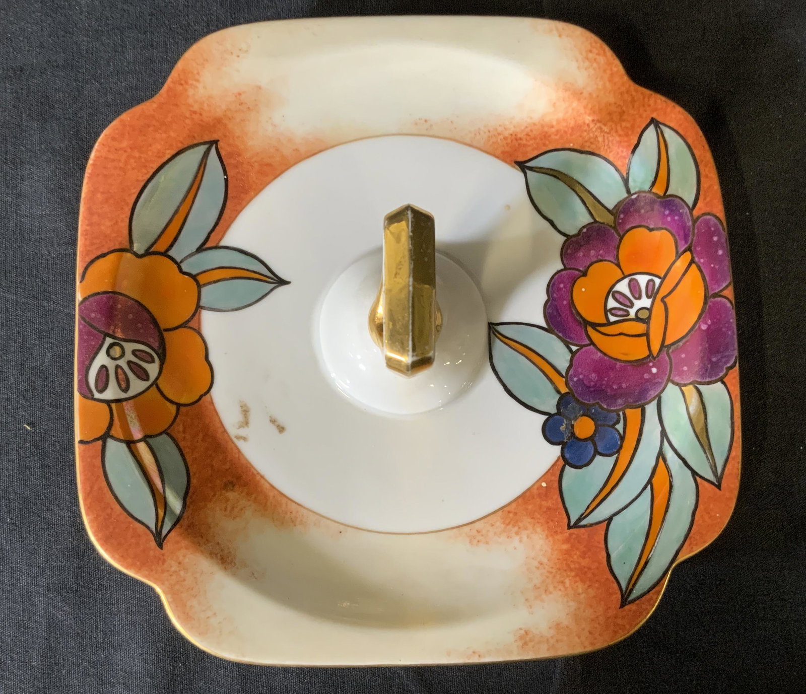 Vintage NORITAKE Porcelain Ring Dish: Vintage NORITAKE Porcelain Ring Dish, stamp reads ‘NORITAKE Handpainted Japan’, measures 2 1/2 inches tall x 7 1/2 inches at widest point, surface wear to piece consistent with vintage condition, 