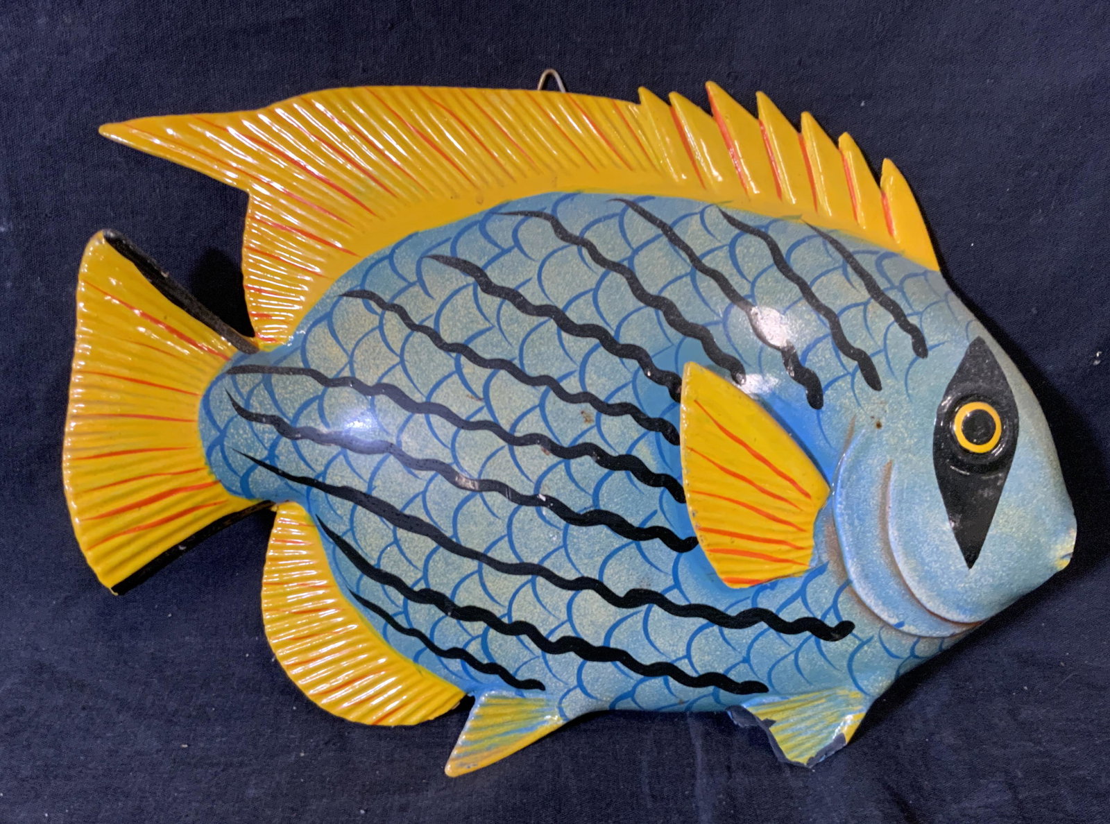 Group Lot 4 Composite Decorative Wall Fish Figural: Group lot 4 composite decorative wall fish, each has a tag to their reverse that reads ‘Made in China’, each is painted with its own design some cracks and wear to piece, largest of the three meas