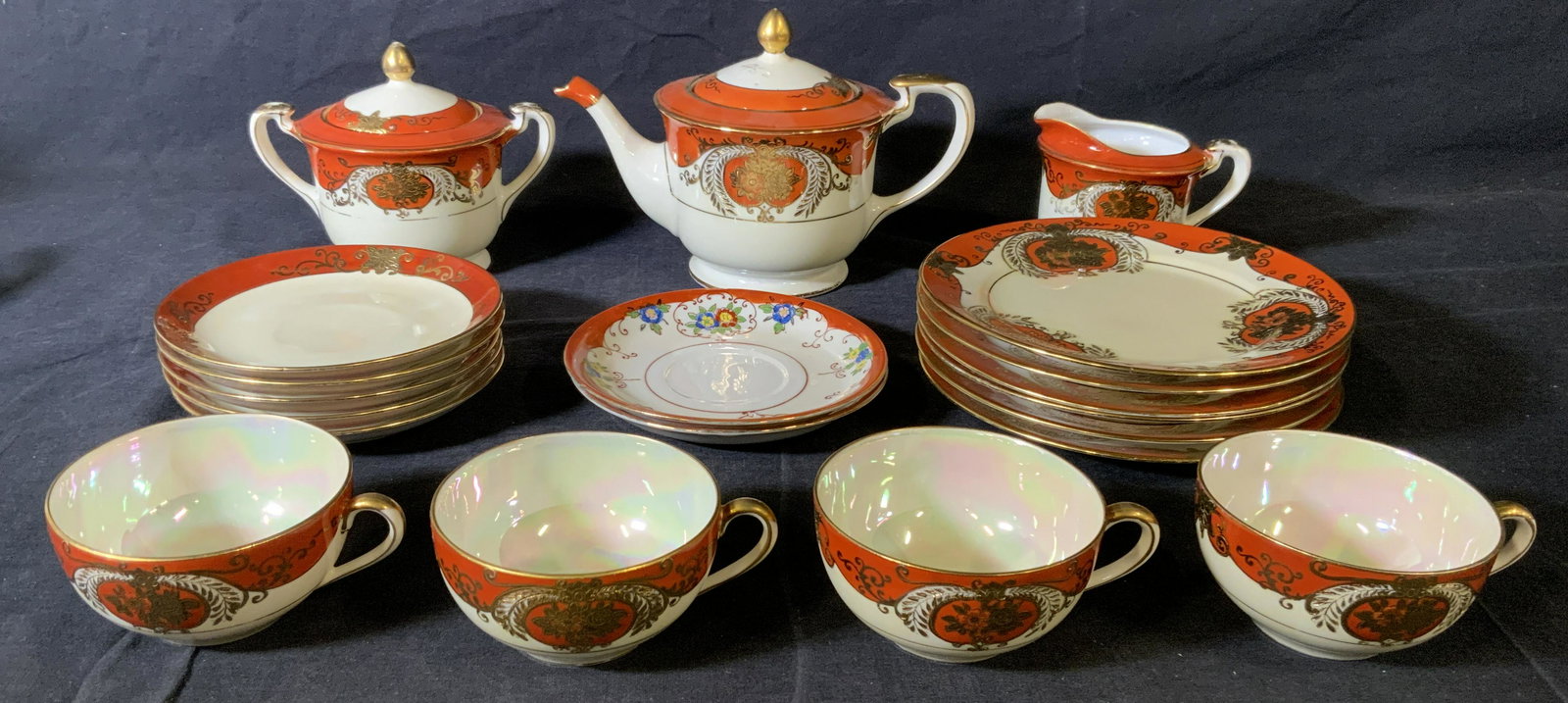Lot 20 Porcelain Tea Service, NORITAKE & Others: Lot 20 Porcelain Tea Service, NORITAKE & Others, inscriptions read ‘NORITAKE Hand Painted Made in Japan’, ‘Hand Painted Japan No 2748’, no marks to other saucers, teapot measures 5 7/8 inches 