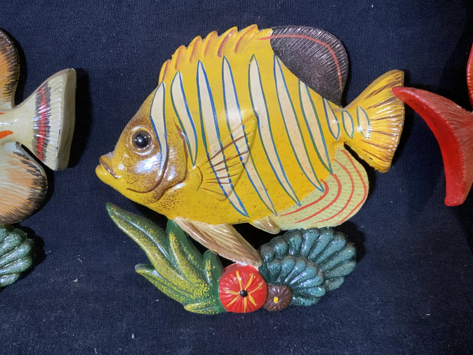 Group Lot 3 Composite Decorative Magnet Fish: Group lot 3 composite decorative magnet fish, most have tag to their reverse that reads ‘Made in China’, each is painted with its own design some cracks and wear to piece, largest of the three mea