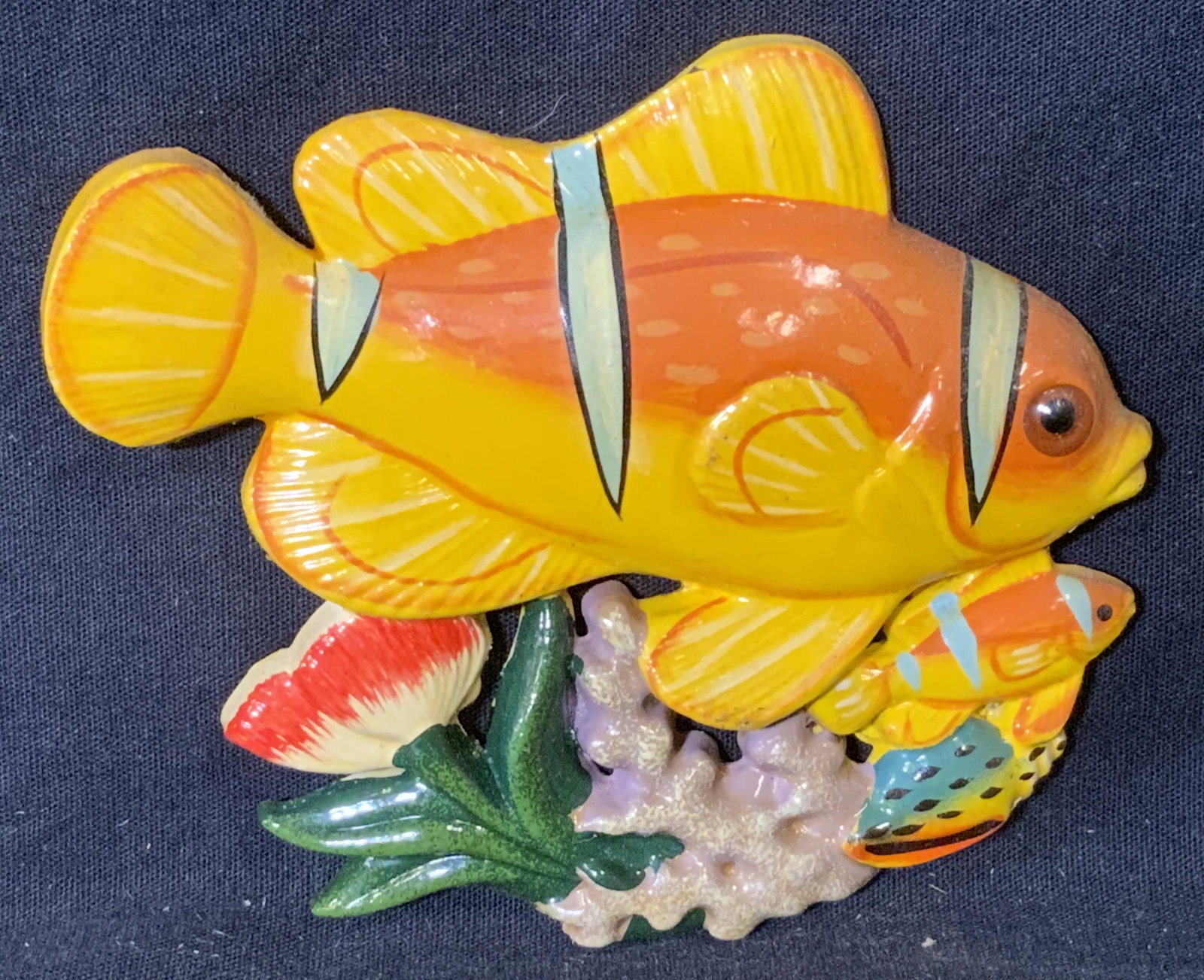 Group Lot 3 Composite Decorative Fish Magnet: Group lot 3 composite decorative magnet fish, most have tag to their reverse that reads ‘Made in China’, each is painted with its own design some cracks and wear to piece, largest of the three mea