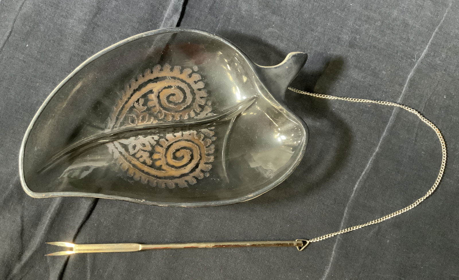 Vintage GEORGES BRIARD Divided Serving Dish: Vintage GEORGES BRIARD Divided Serving Dish with attached fork, Inscription reads ‘George’s Briard’, measures 9 1/4 x 6 inches, fork measures 8 inches long, surface wear to piece, Property of mu