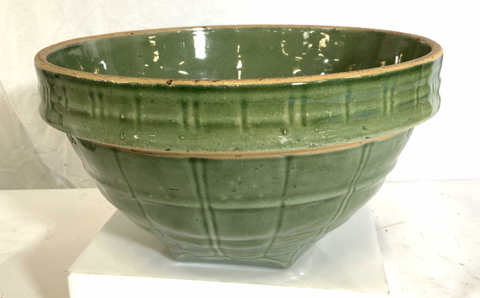 Hallmarked Vintage Glazed Ceramic Bowl: Deep Bowl with Square Pattern, overhang border rim, Hallmarked underside with shield inside round circle , # 9 inside shield and # 4 outside circle. Possibly antique bowl used as a mixing bowl. Measur