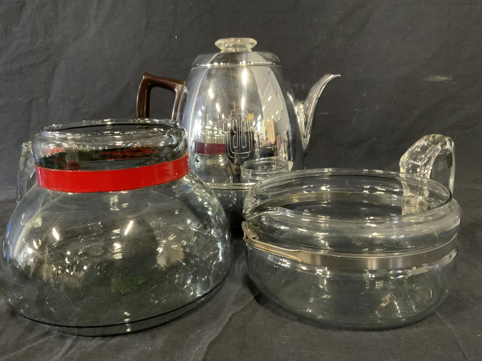 Lot 3 Vintage Coffee Accessories, Kitchenalia: Lot 8 includes 2 PYREX glass pots, and a GENERAL ELECTRIC automatic percolator. The percolator is electric but missing the power cord. Property of Multi Generational Brooklyn Collector’s Estate. Wea
