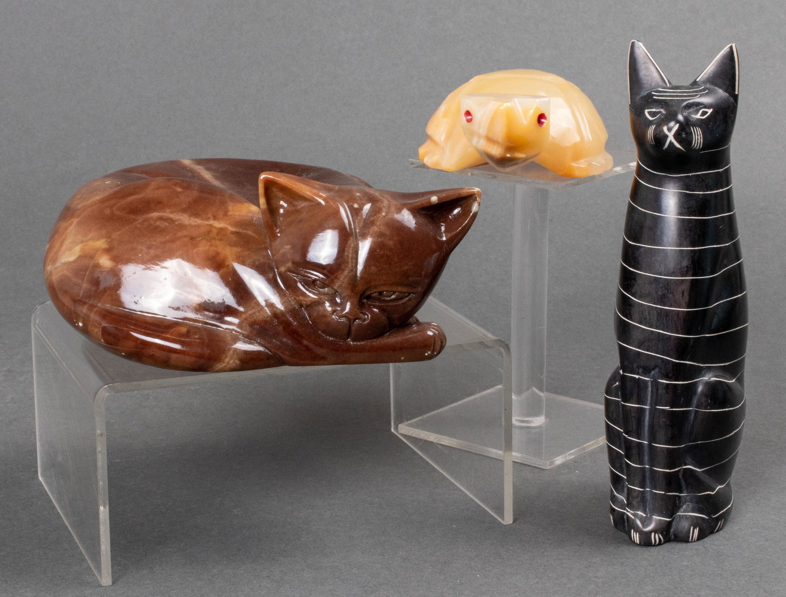 Stone Cats & Turtle, Group of 3: Stone Cats & Turtle, Group of 3 Group of three stone animals, including a striped painted black stone cat, an Italian alabaster cat, and a Mexican onyx turtle. Tallest: 6" H.