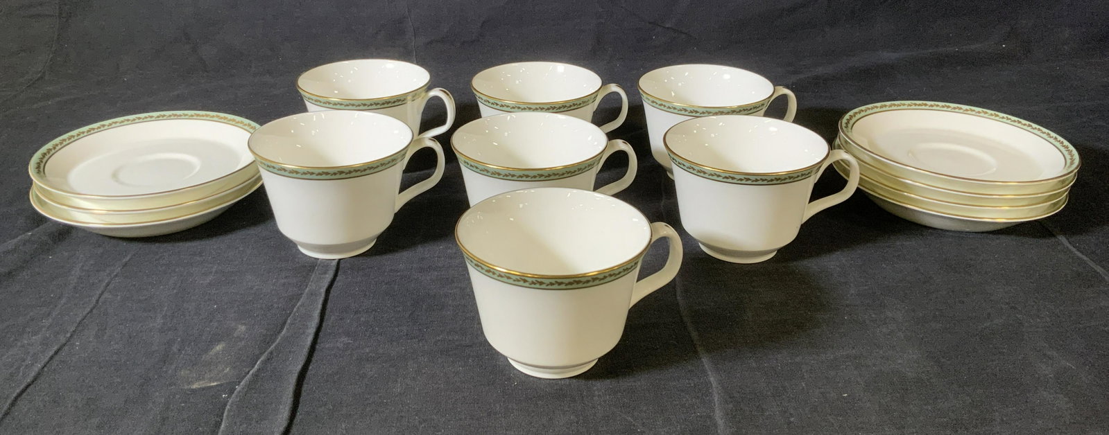 Set 15 MINTON Bone China Teacups & Saucers: Set 15 MINTON Bone China Teacups & Saucers, 8 saucers, 7 teacups, stamps read ‘H-5247 Milford Founded Minton 1793 Bone China Made in England’, teacup measures 2 5/8 inches tall x 3 5/8 inches at w