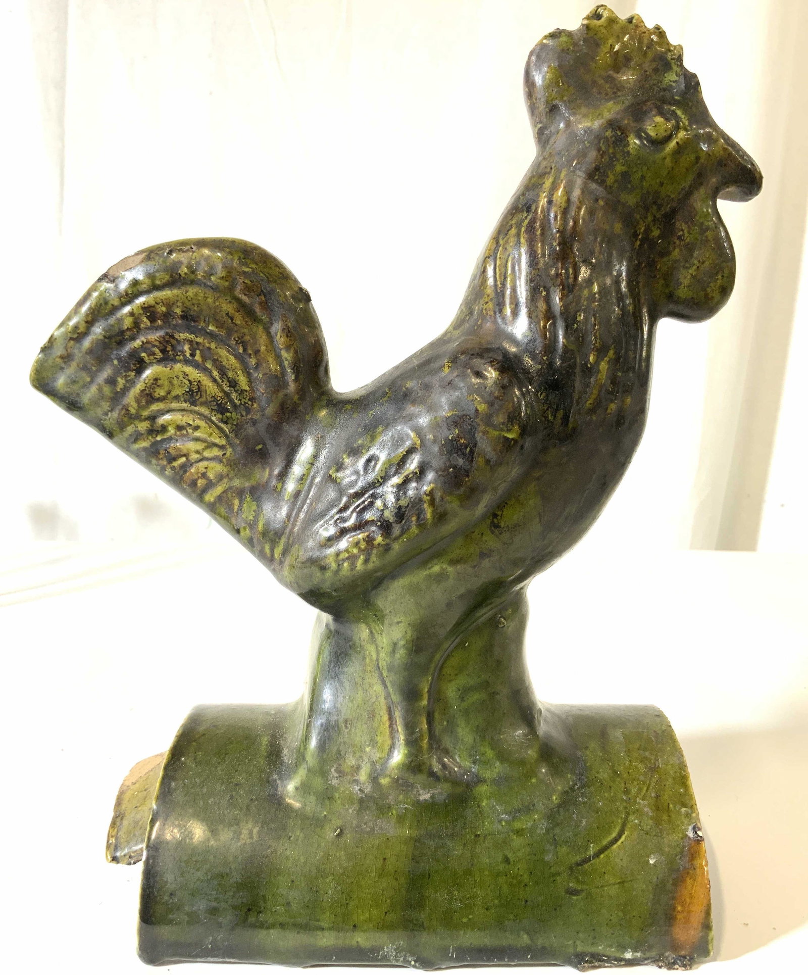 Antique Asian Ceramic Rooster Roof Tile: Antique Asian Ceramic Rooster Roof Tile. measures 11 in tall, 8 in ling, by 4 in wide. Somesurface wear and imperfections. Roof tile, antique roof tile, vintage roof tile, ceramic roof tile, roof tile