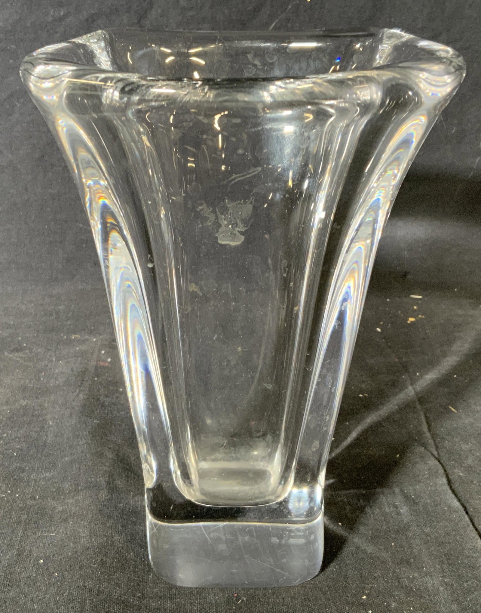 Cut Crystal Vase: Cut Crystal Vase, no apparent inscriptions or markings, subject a vase with a with a square base that opens up rounded, piece measures 6.75 inches tall and 5 inches in diameter to the rim, Cut crystal