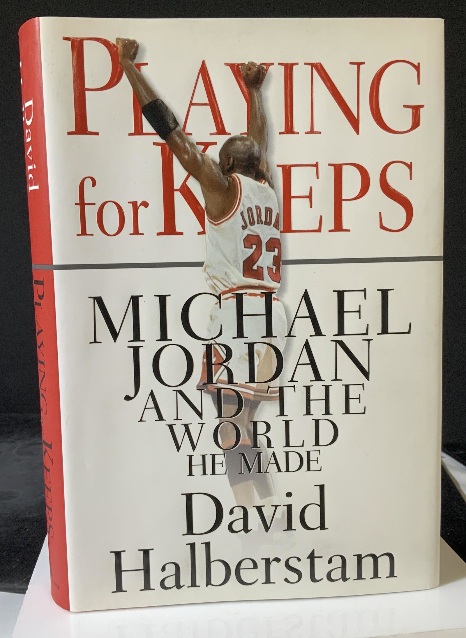 Signed Michael Jordan Biography to Regis Philbin: Author DAVID HALBERSTAM’s PLAYING FOR KEEPS- Michael Jordan and the World and The World He Made- Biography SIGNED TO REGIS PHILBIN while he appeared on LiveWith Regis and Kathie Lee, 1999. SIGNED ��