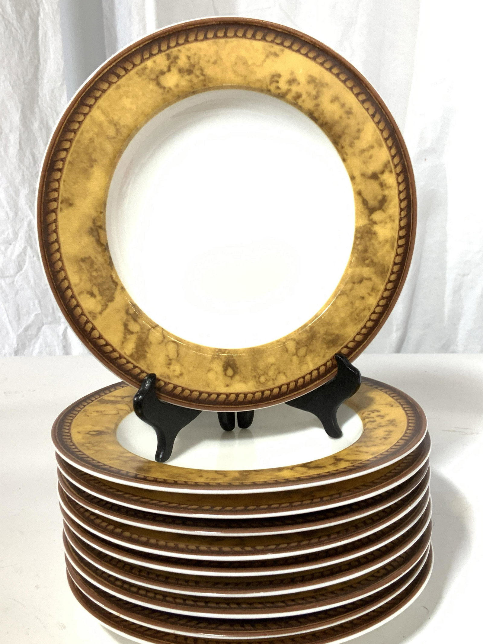 RAYMOND WAITES Vtge Citrine Set Porcelain Bowls 10: Modern Minimalist Tableware, microwave and dishwasher safe, 8.75 in diameter, shallow bowl, pattern Vintage Citrine, 1 bowl Vintage Amethyst, Hallmarked. This item was generously donated by Regis Phil