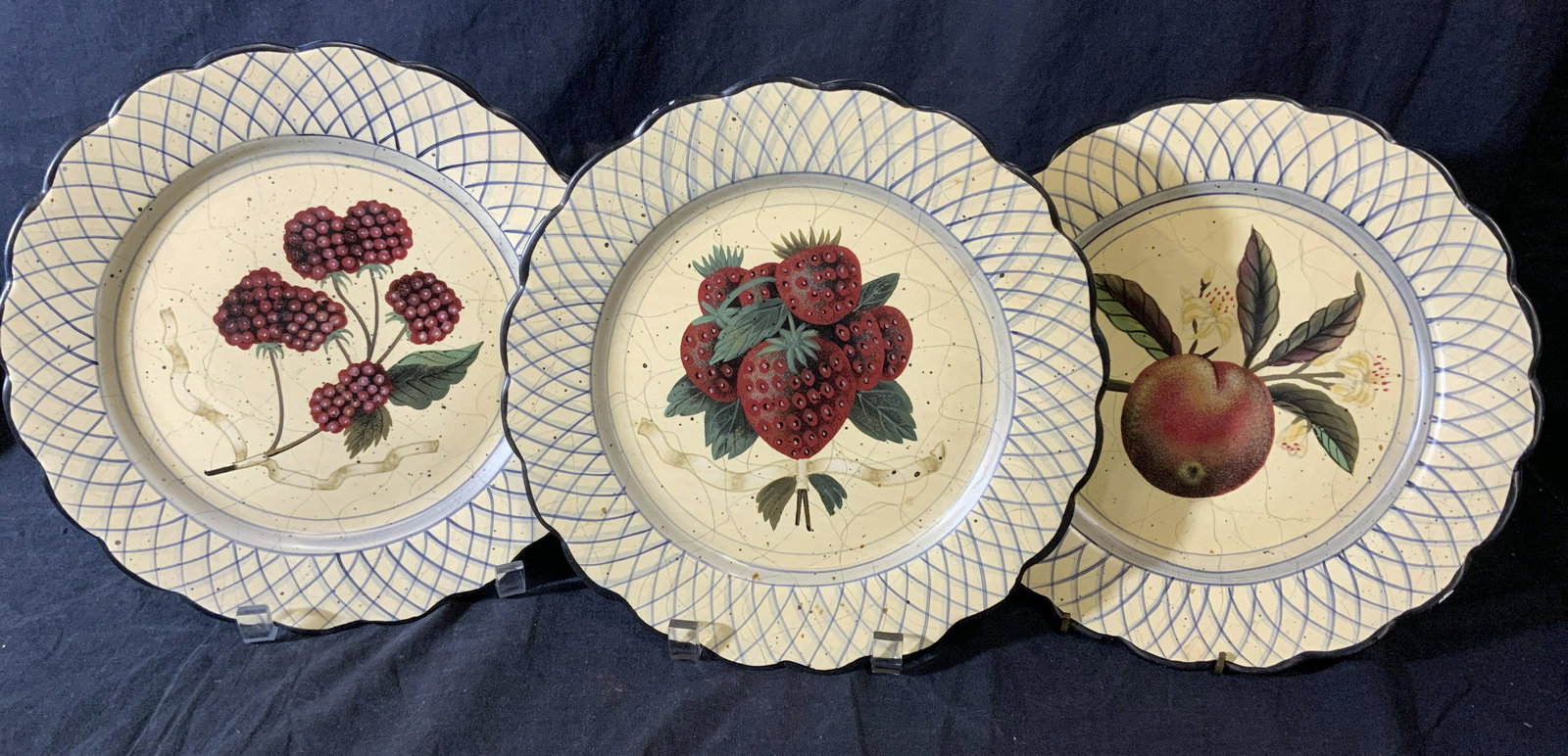 Set 3 Vintage Hand Painted Ceramic Plates: Vintage set of 3 Hand Painted Decorative plates. Illustrations depict several varieties of fruit. Underside reads as RAYMON WAITES DESIGNED FOR TOYO TRADING CO. NOT FOR FOOD, DECORATIVE USE ONLY. Meas
