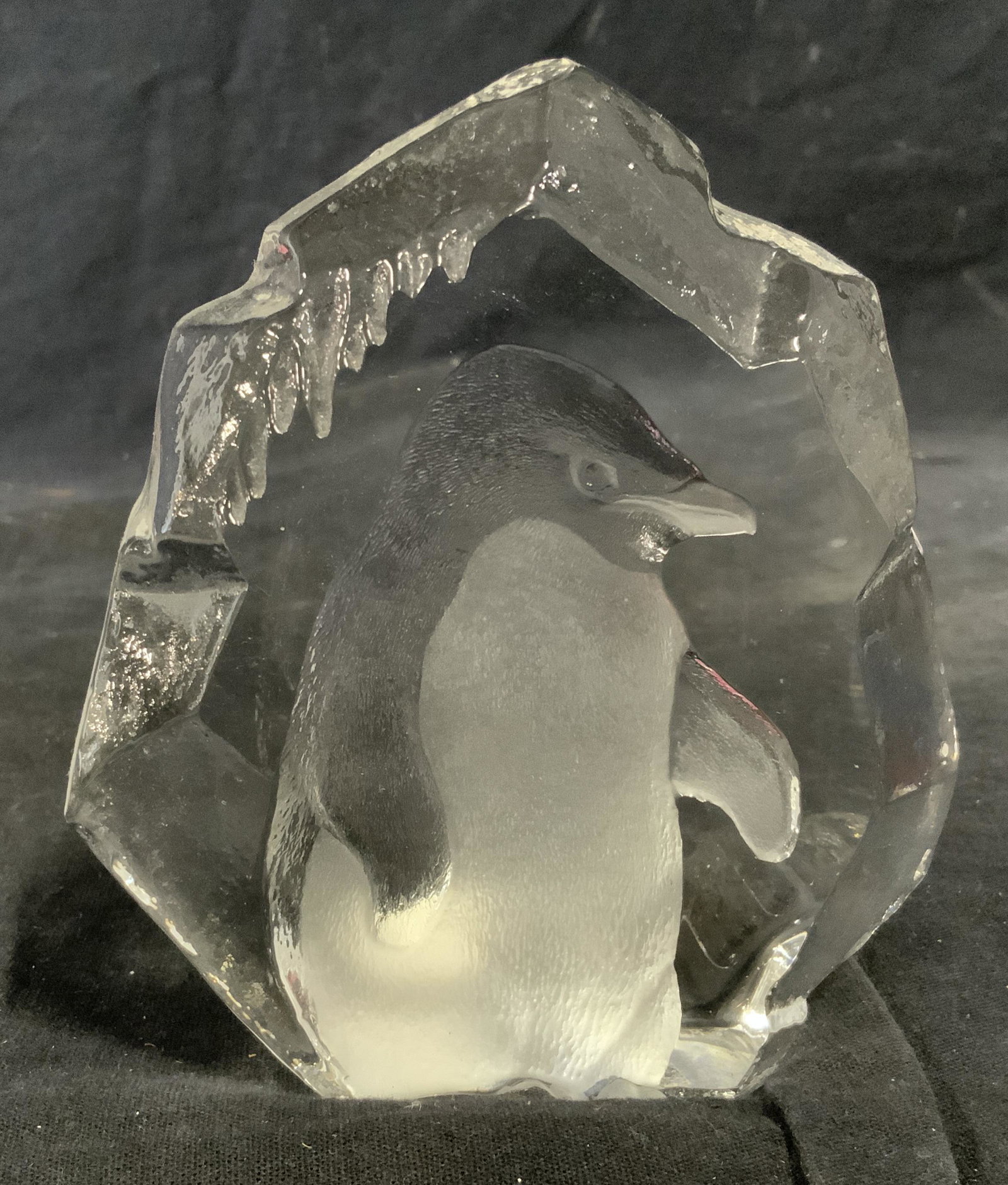 Cut Lead Crystal Penguin Impression Sculpture Art: Cut Lead Crystal Penguin impression sculpt, label to backside reads ‘Mats Jonasson Handmade in Sweden Lead Crystal’, glass cut to look like ice with a penguin figure to the center, piece measures 