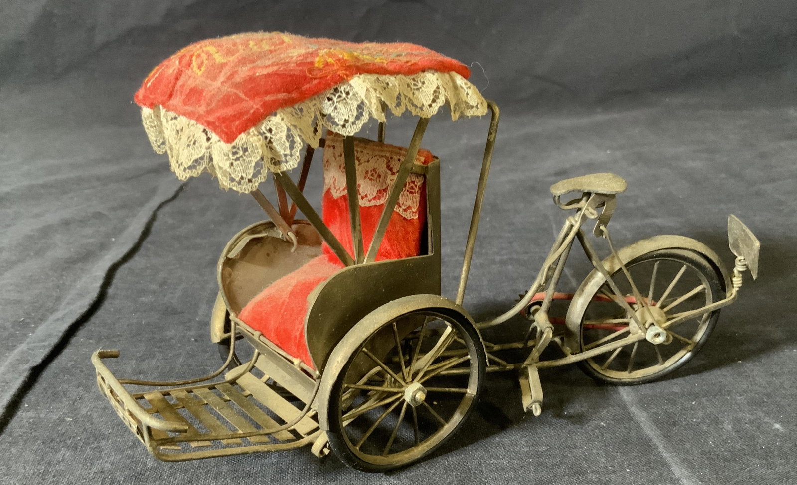 Vietnamese Rickshaw Figural: Vietnamese Rickshaw Figural, inscription reads ‘Vietnam’, measures 4 1/4 x 7 5/8 inches at widest point, some surface wear to piece and oxidation of metal, Property of multi generation Brooklyn co