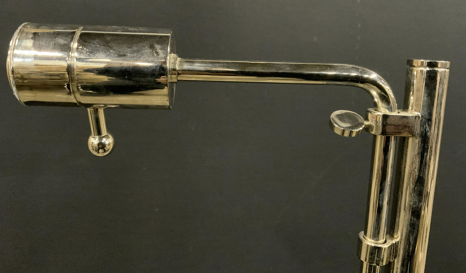 Metal Adjustable Arm Floor Lamp (1 of 9)