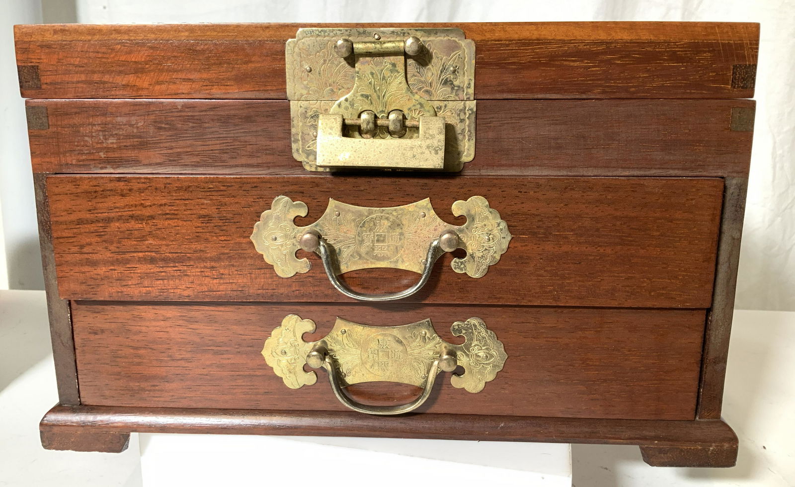 Handmade Asian Wood Jewelry Box, Shou Symbol (1 of 10)