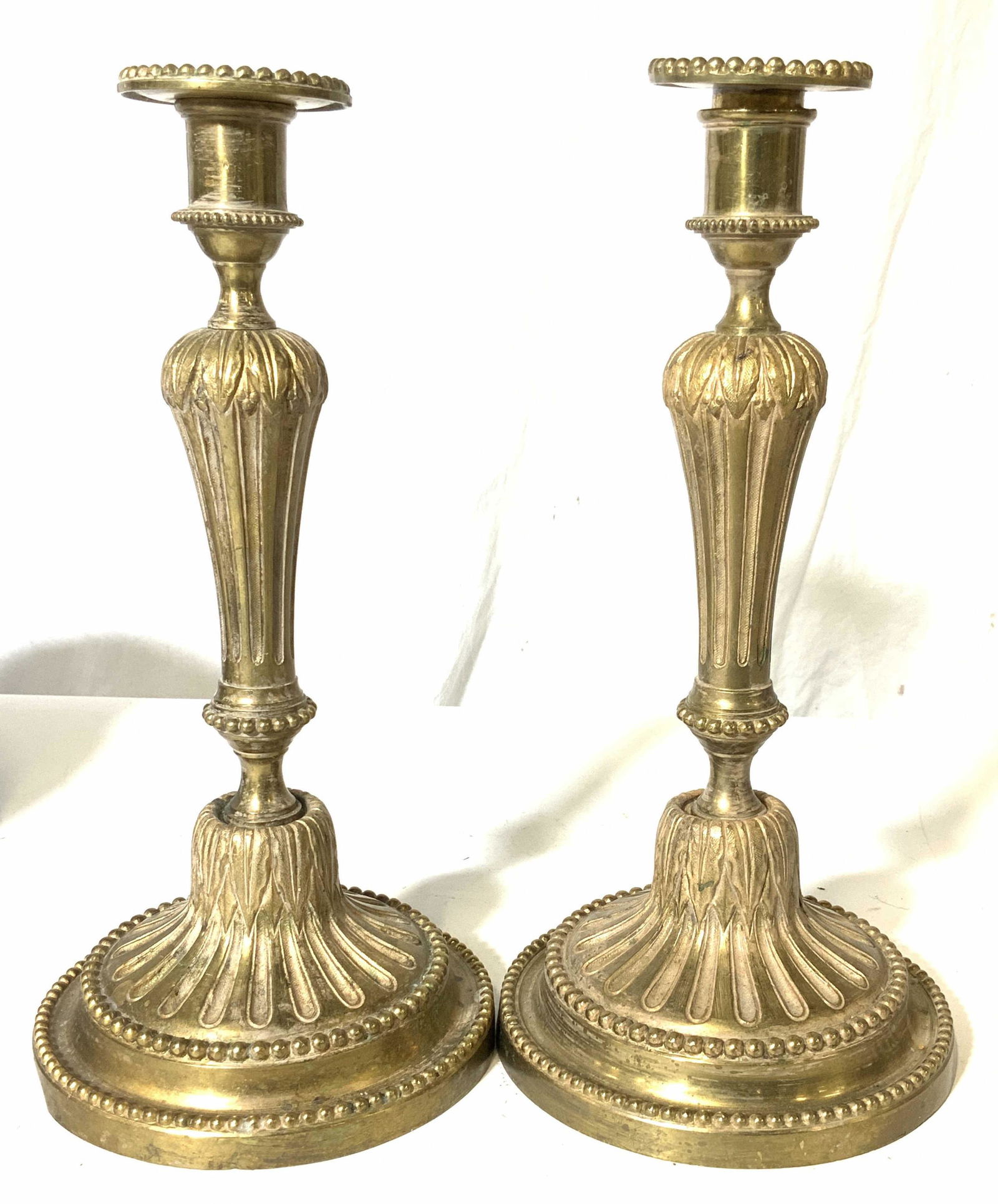 Collectible Vintage Brass Candlesticks Beaded Rims (1 of 7)