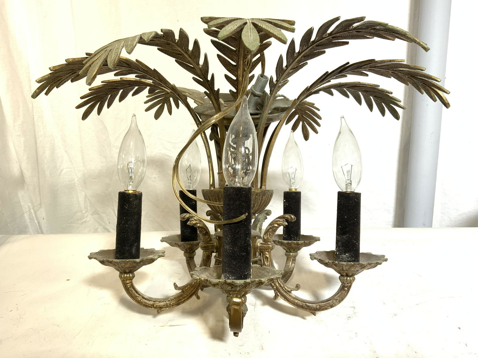 Victorian 5 Arm Ornate Brass Chandelier (1 of 9)