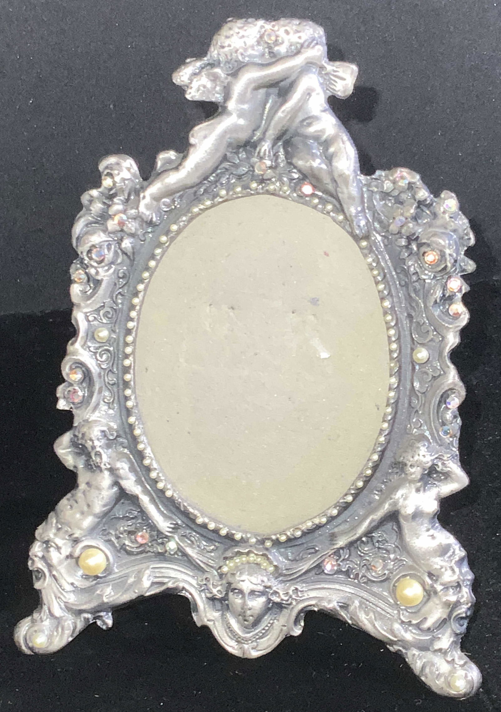 HIDDEN HEART Signed Pewter Putti Motif Photo Frame (1 of 11)