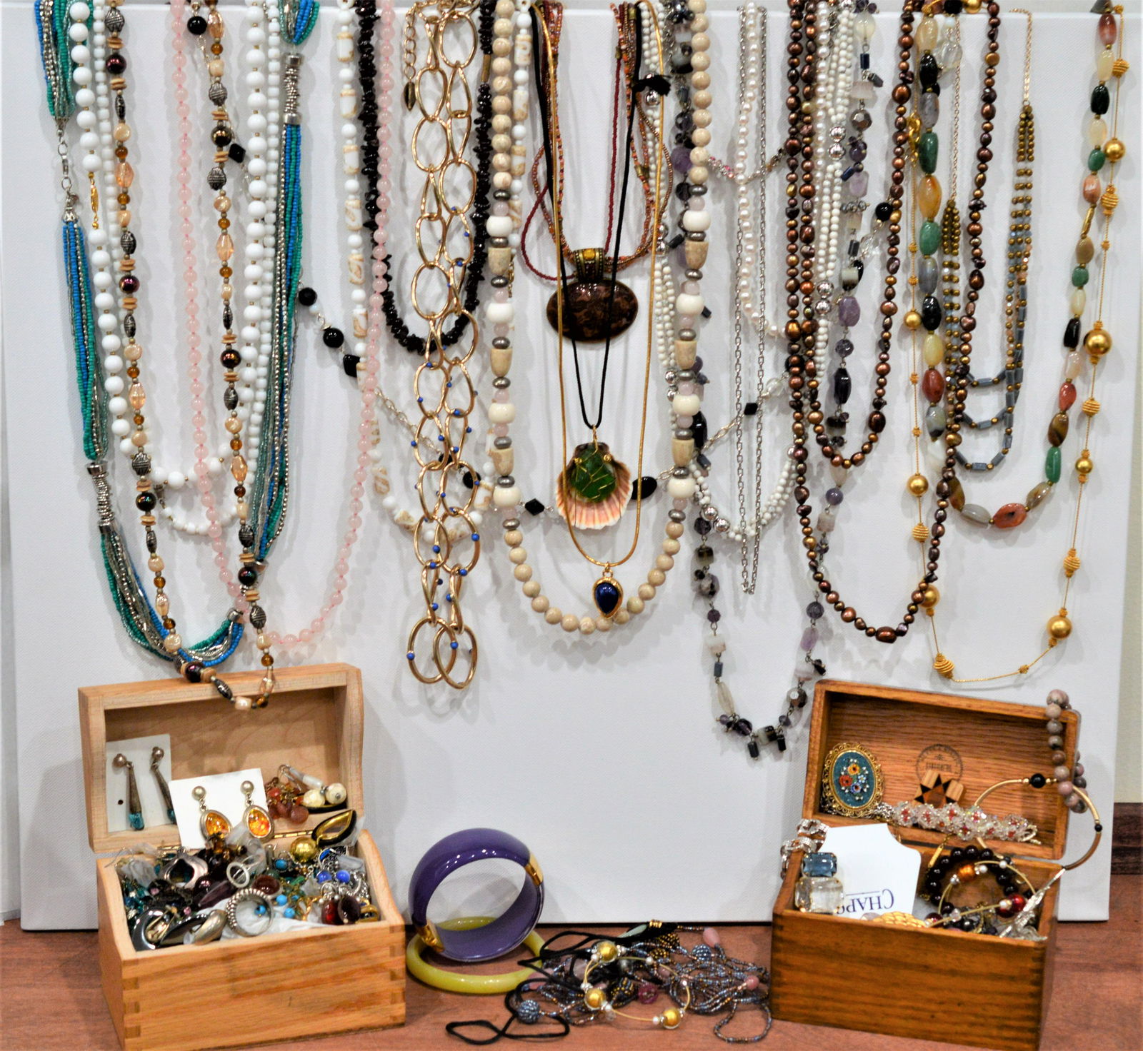 Costume Jewelry Lot (1 of 4)