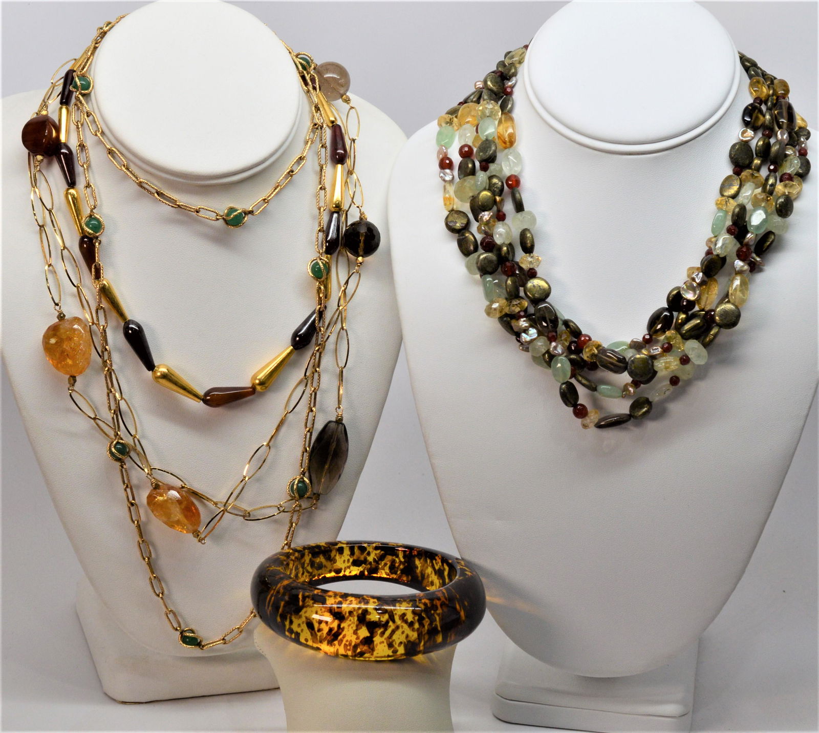 Fashion Collection of Earthtone Necklaces Bracelet (1 of 7)