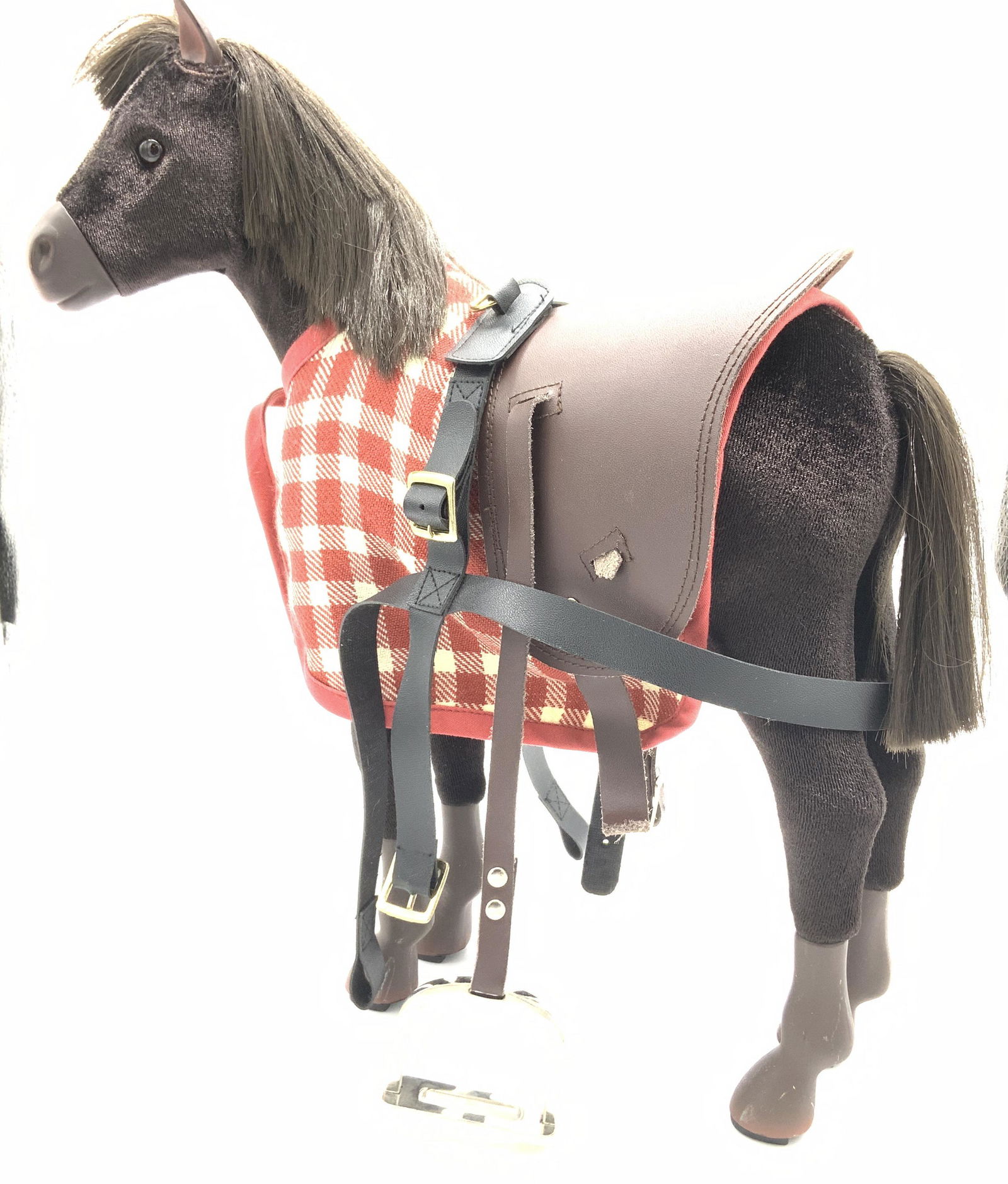 AMERICAN GIRL Country Horse Tabletop Figural (1 of 9)