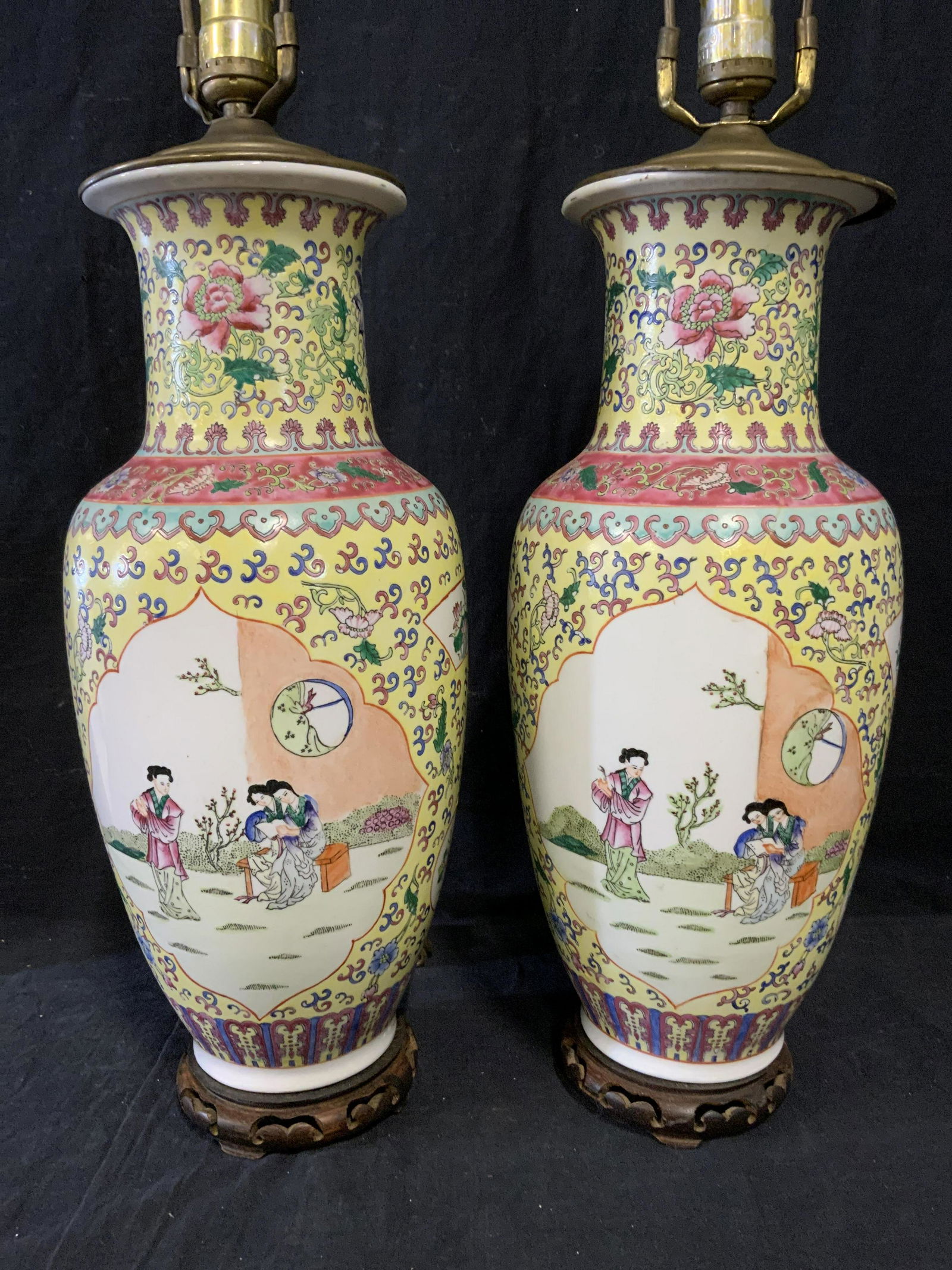Pair Hand Painted Asian Lamps (1 of 9)