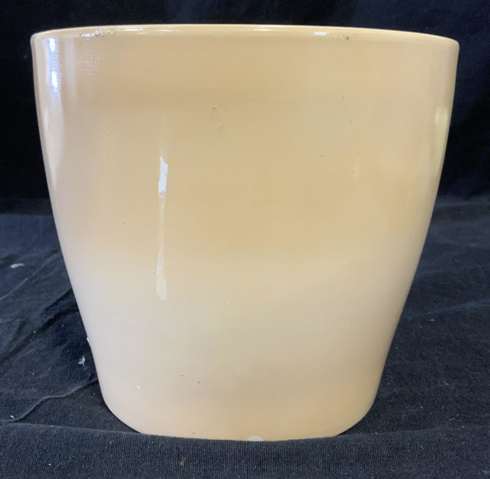 Cream Toned Ceramic Flower Pot (1 of 5)